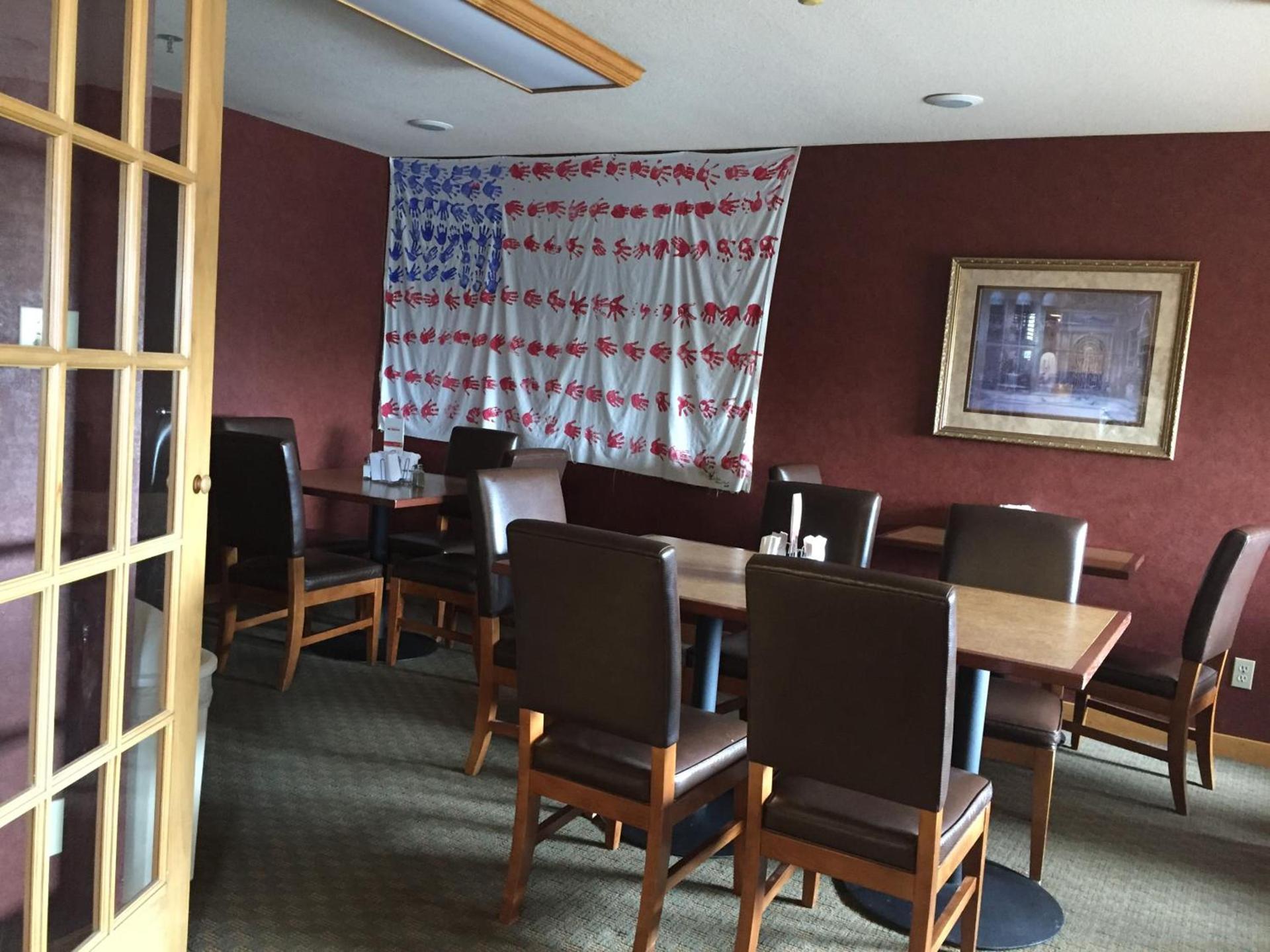 Super 8 by Wyndham Cuba photo 15