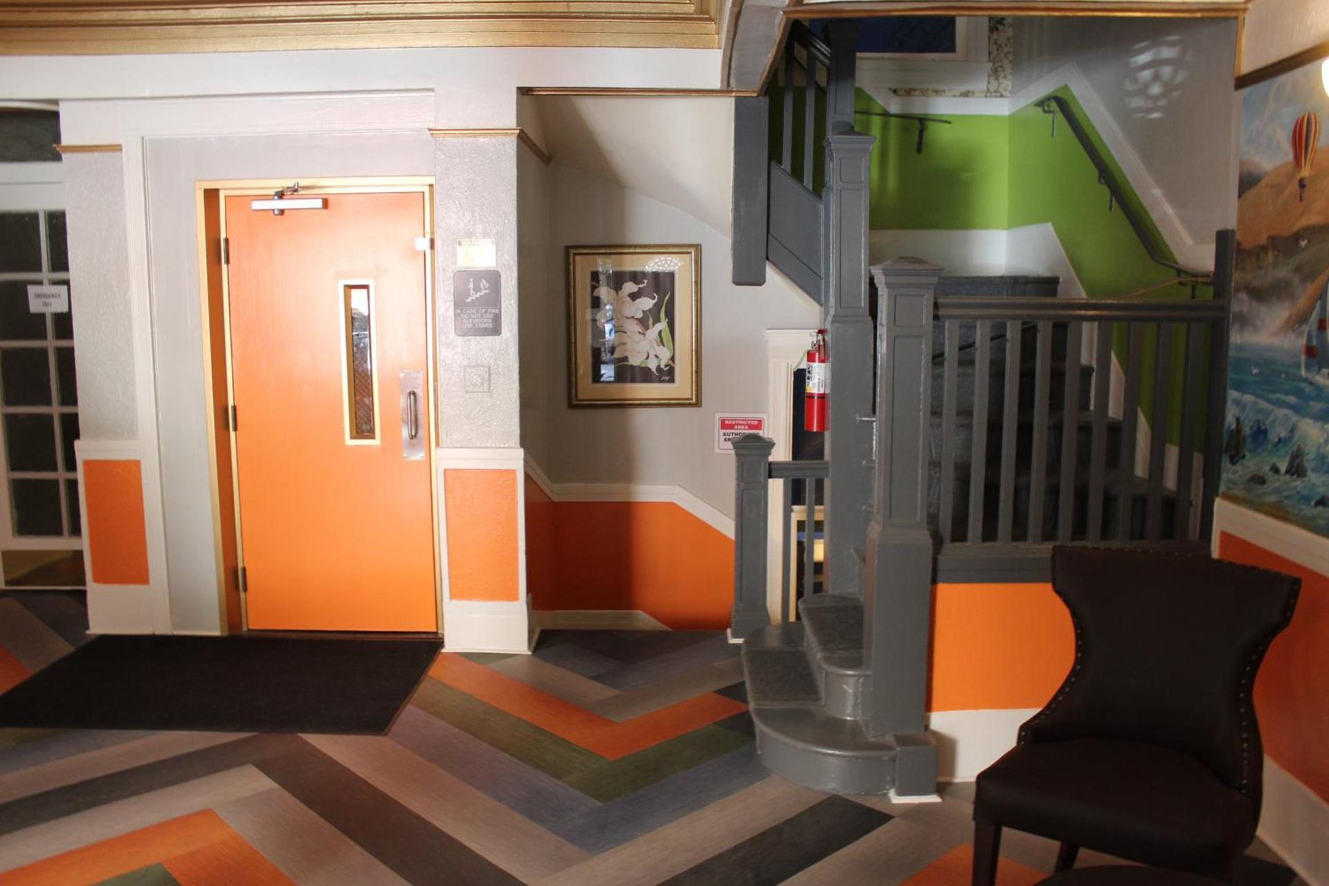 Layne Hotel photo 15