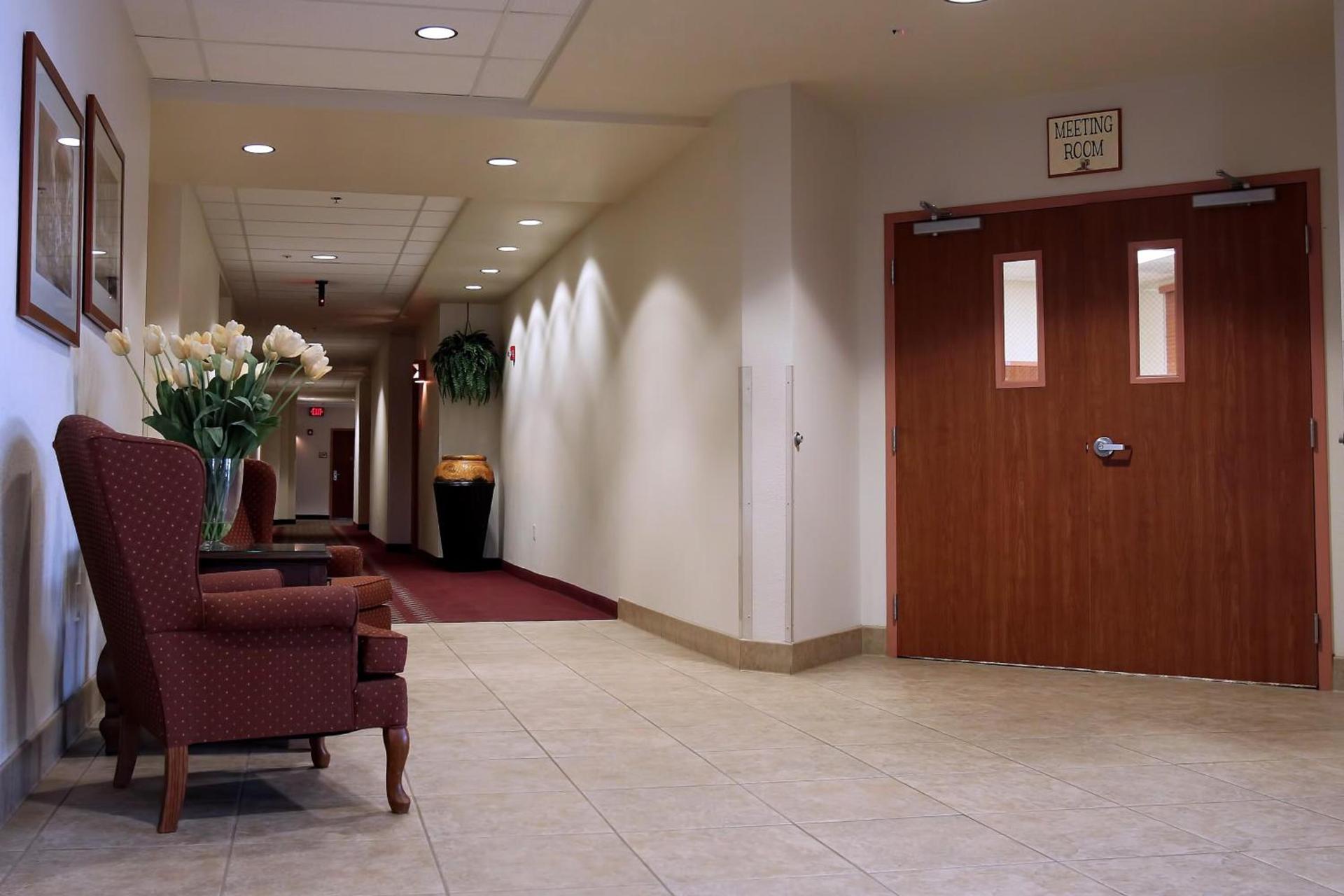 Garden Place Suites photo 8