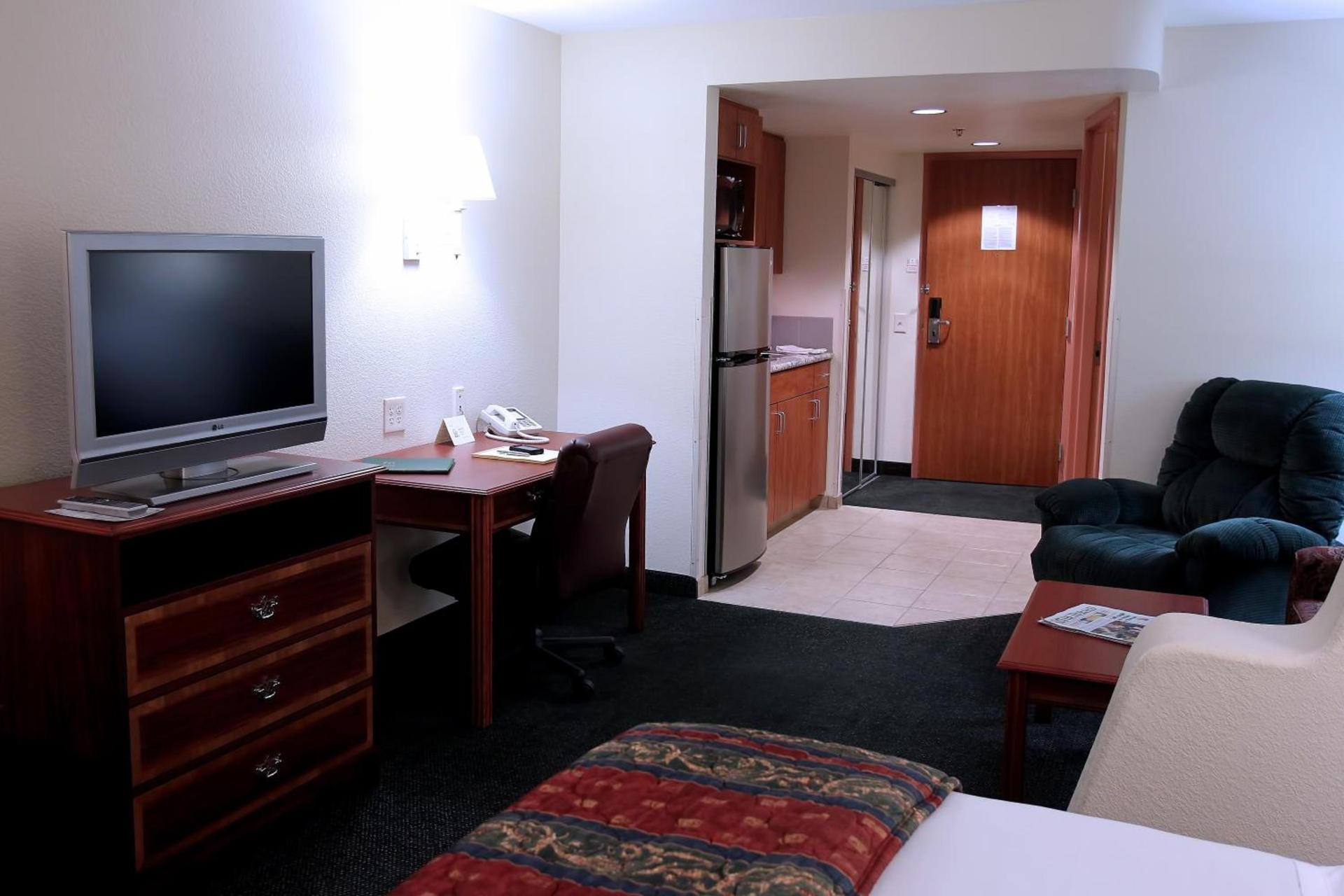 Garden Place Suites photo 15