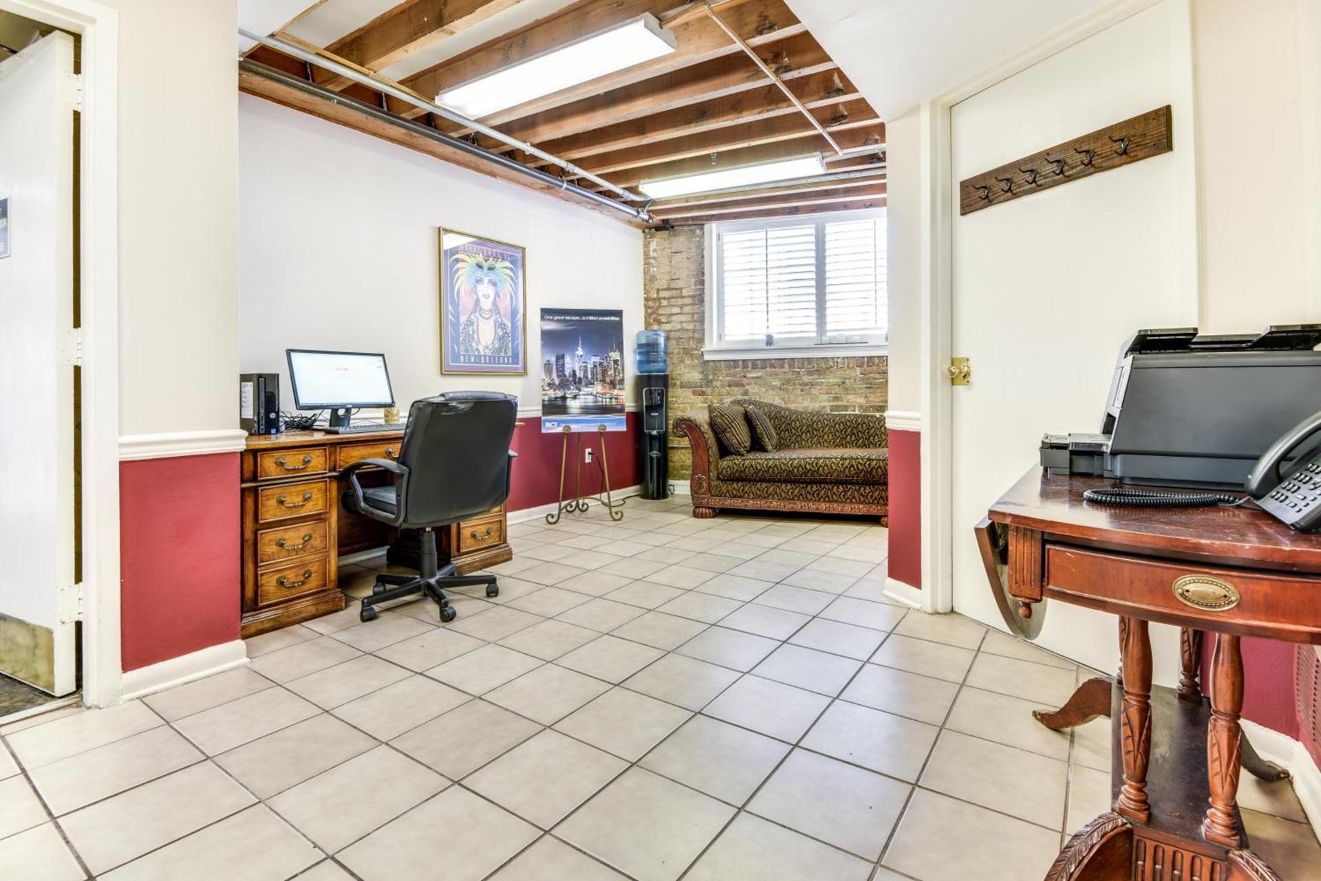 Plaza Suites Downtown New Orleans photo 8