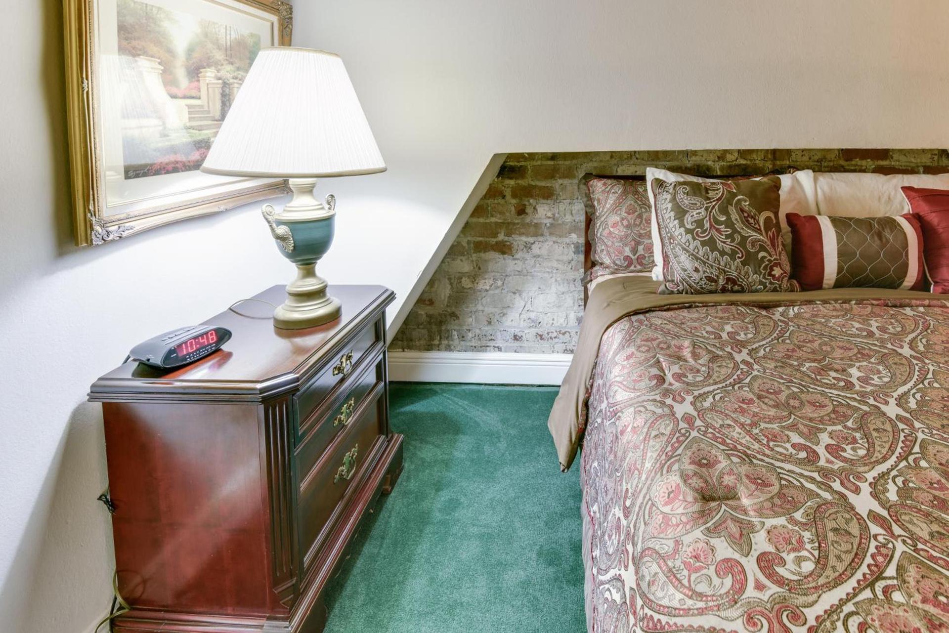 Plaza Suites Downtown New Orleans photo 14