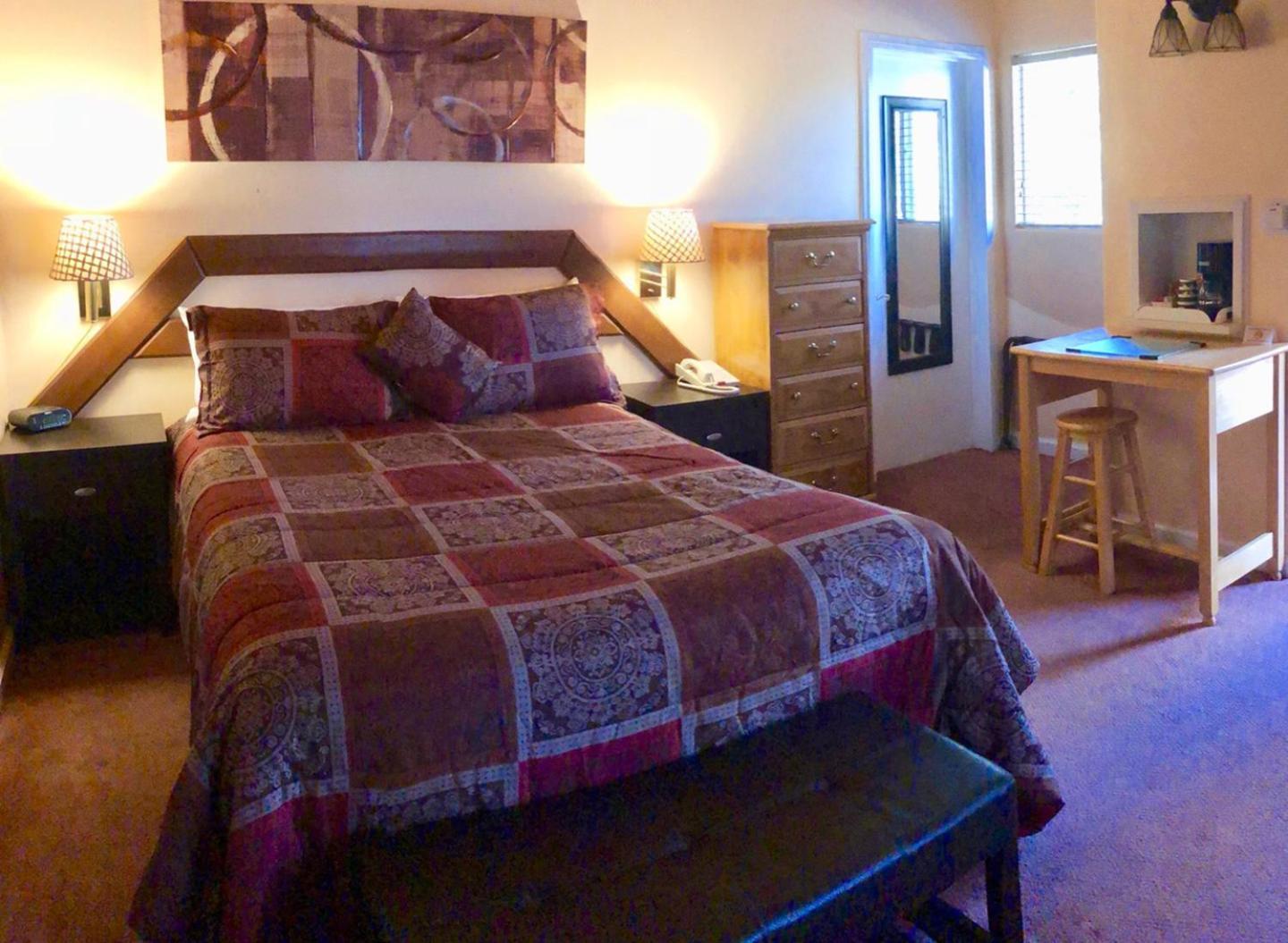 Giant Oaks Lodge photo 69