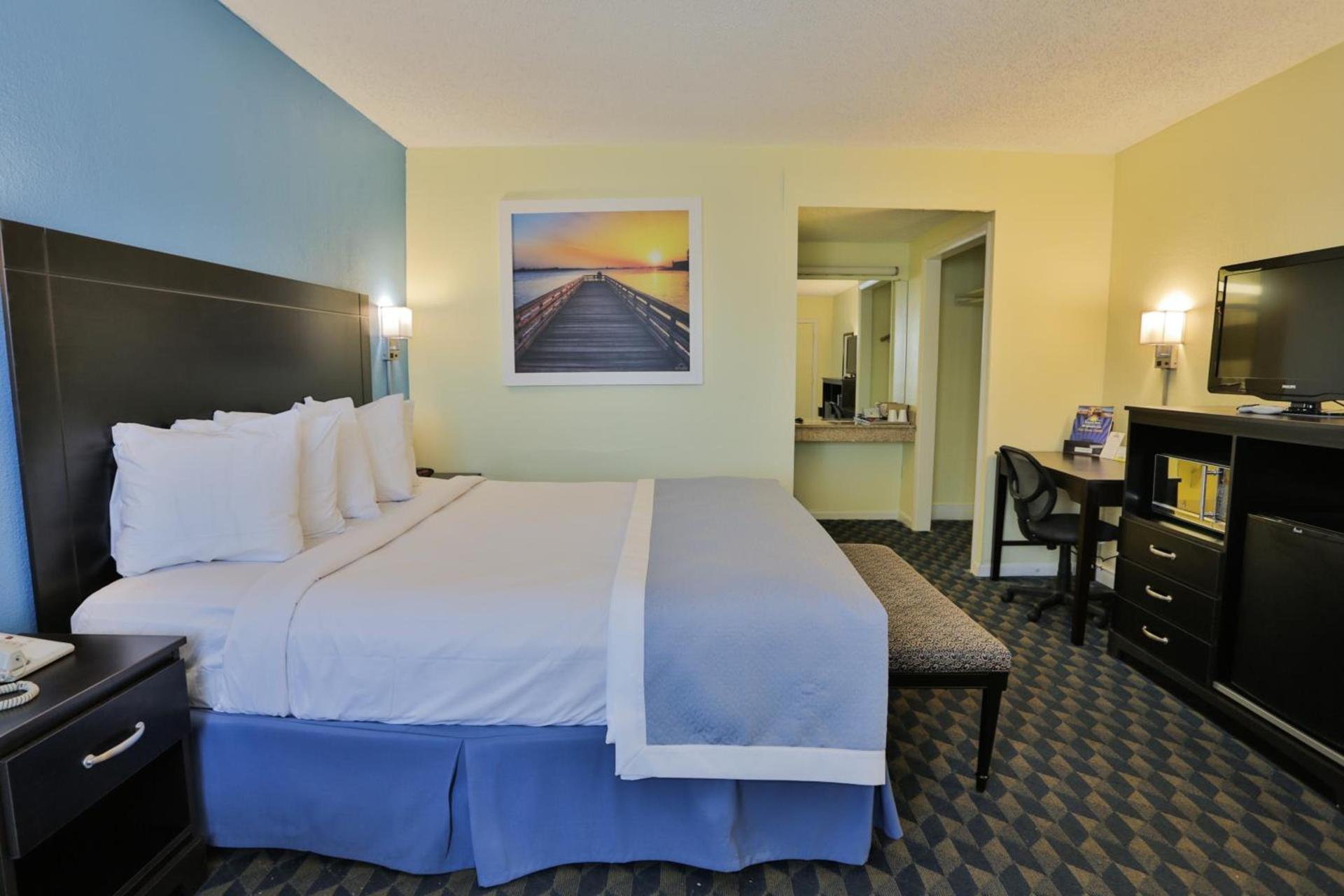 Days Inn by Wyndham Wrightstown McGuire AFB Bordentown photo 40
