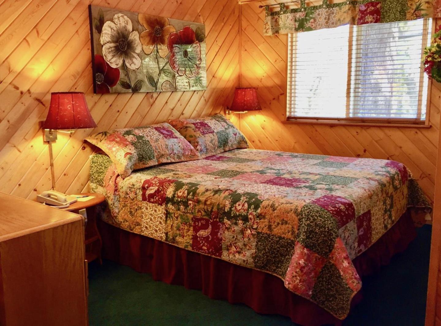 Giant Oaks Lodge photo 58