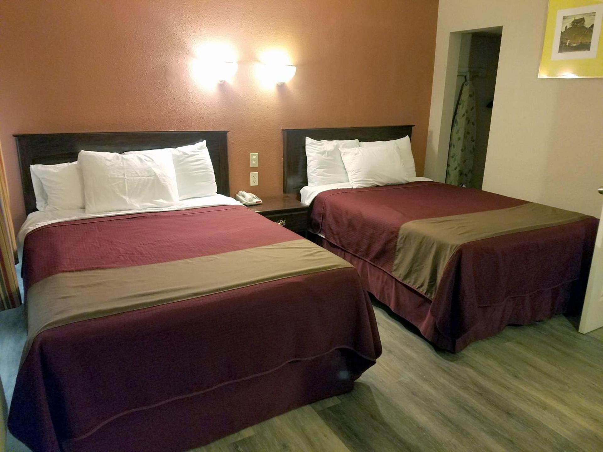 Americas Best Value Inn Ozona photo 20