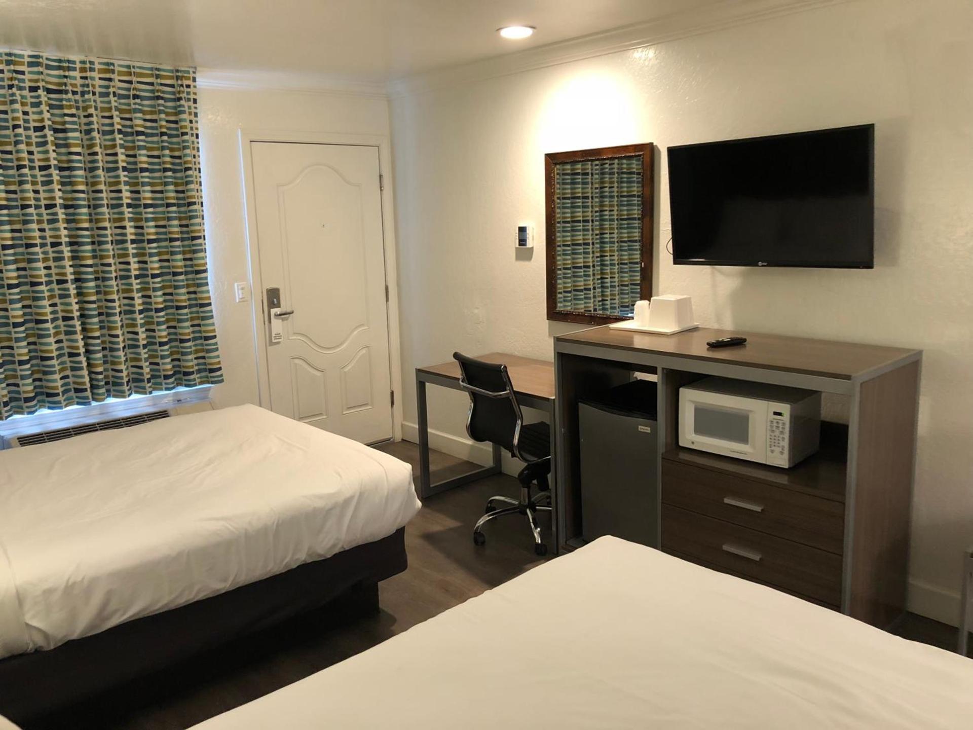 Gilroy Inn photo 3