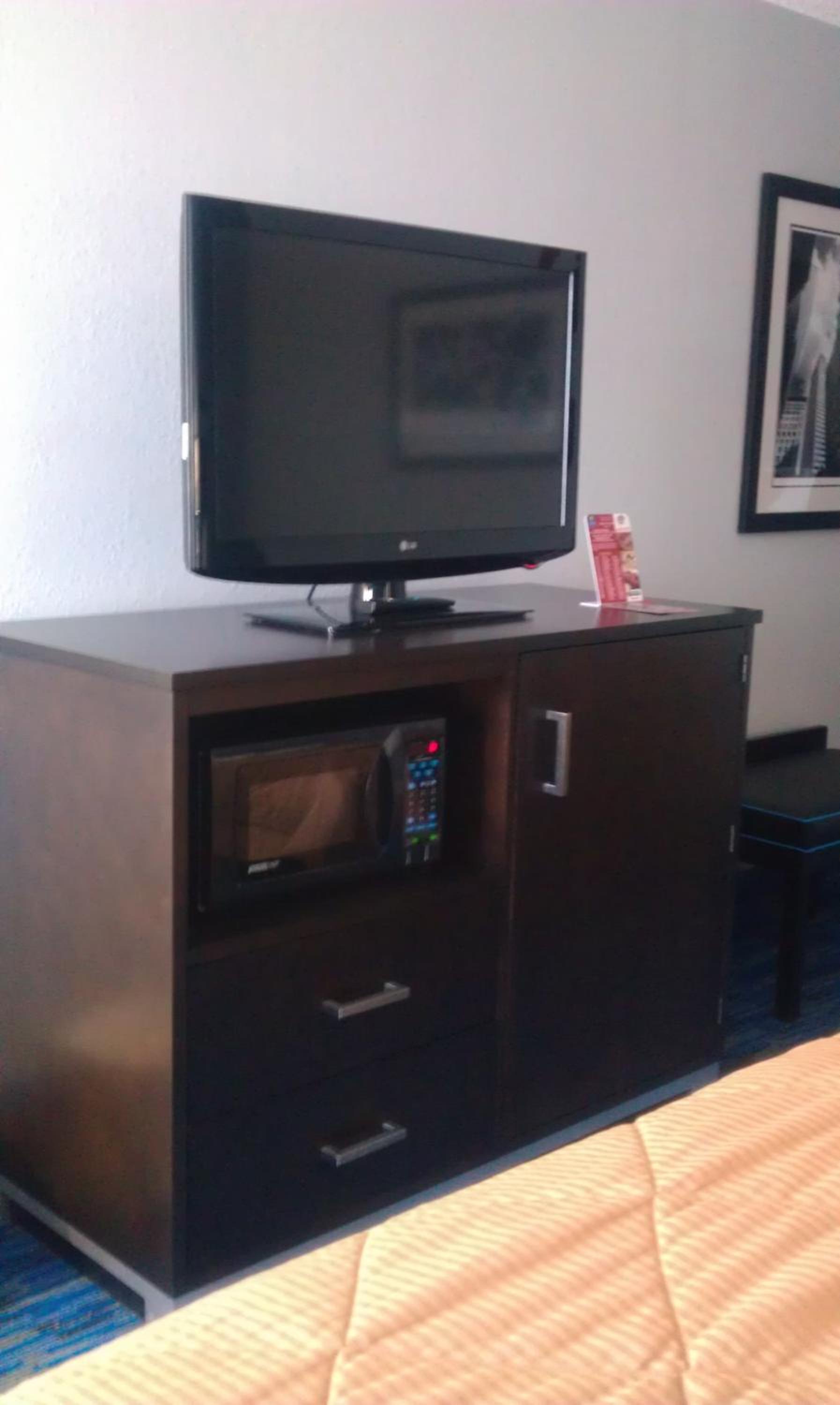 Holiday Inn Cleveland Northeast - Mentor by IHG photo 3