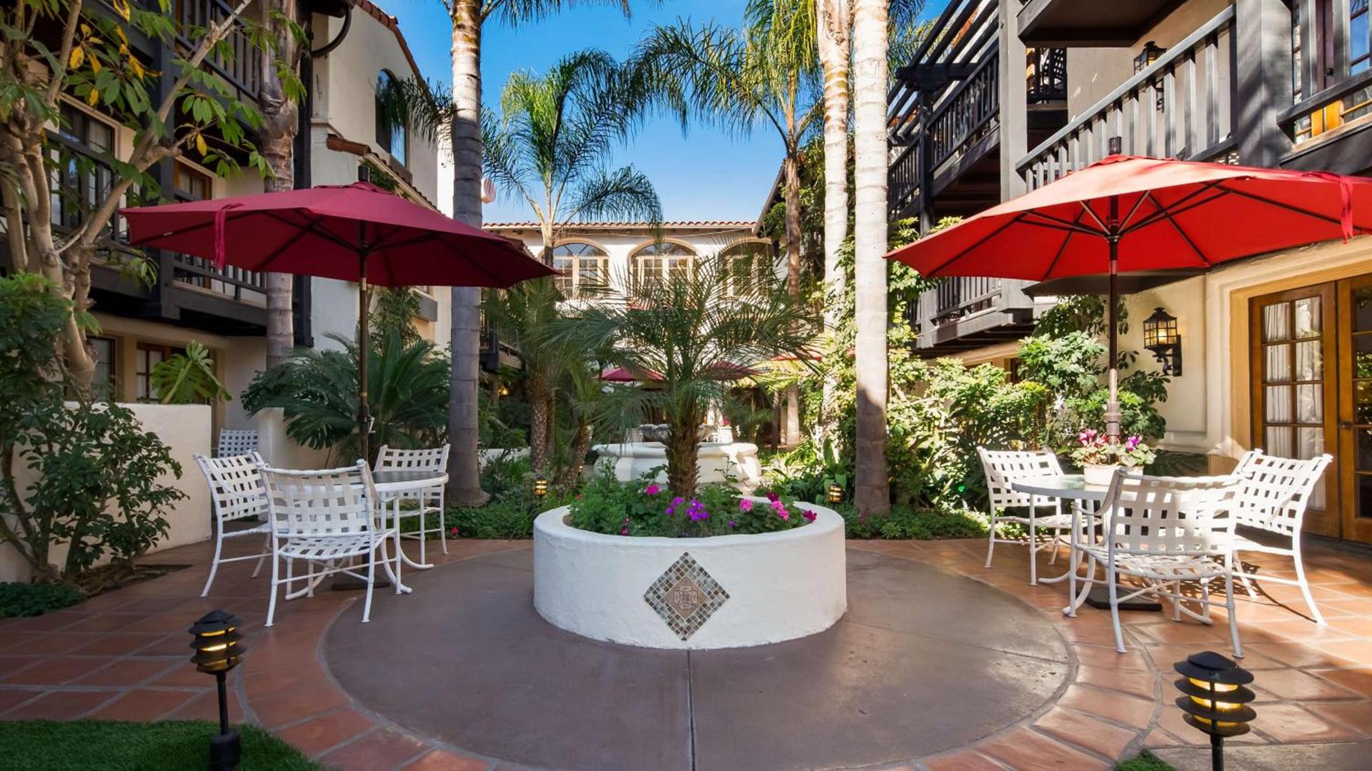 Best Western Plus Carpinteria Inn photo 41
