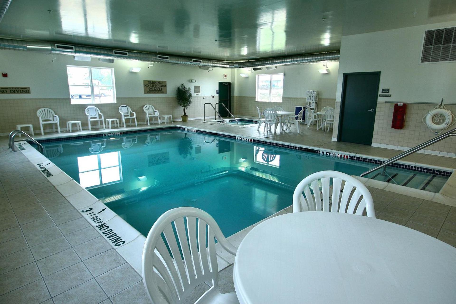 Country Inn & Suites by Radisson, Chambersburg, PA photo 6