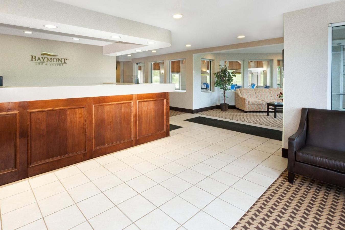Baymont by Wyndham Howell/Brighton photo 6