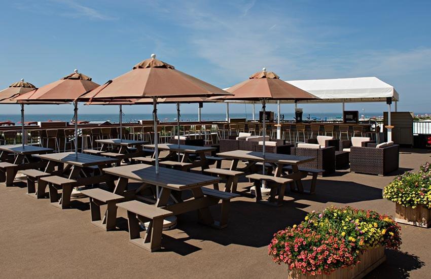Montreal Beach Resort photo 40