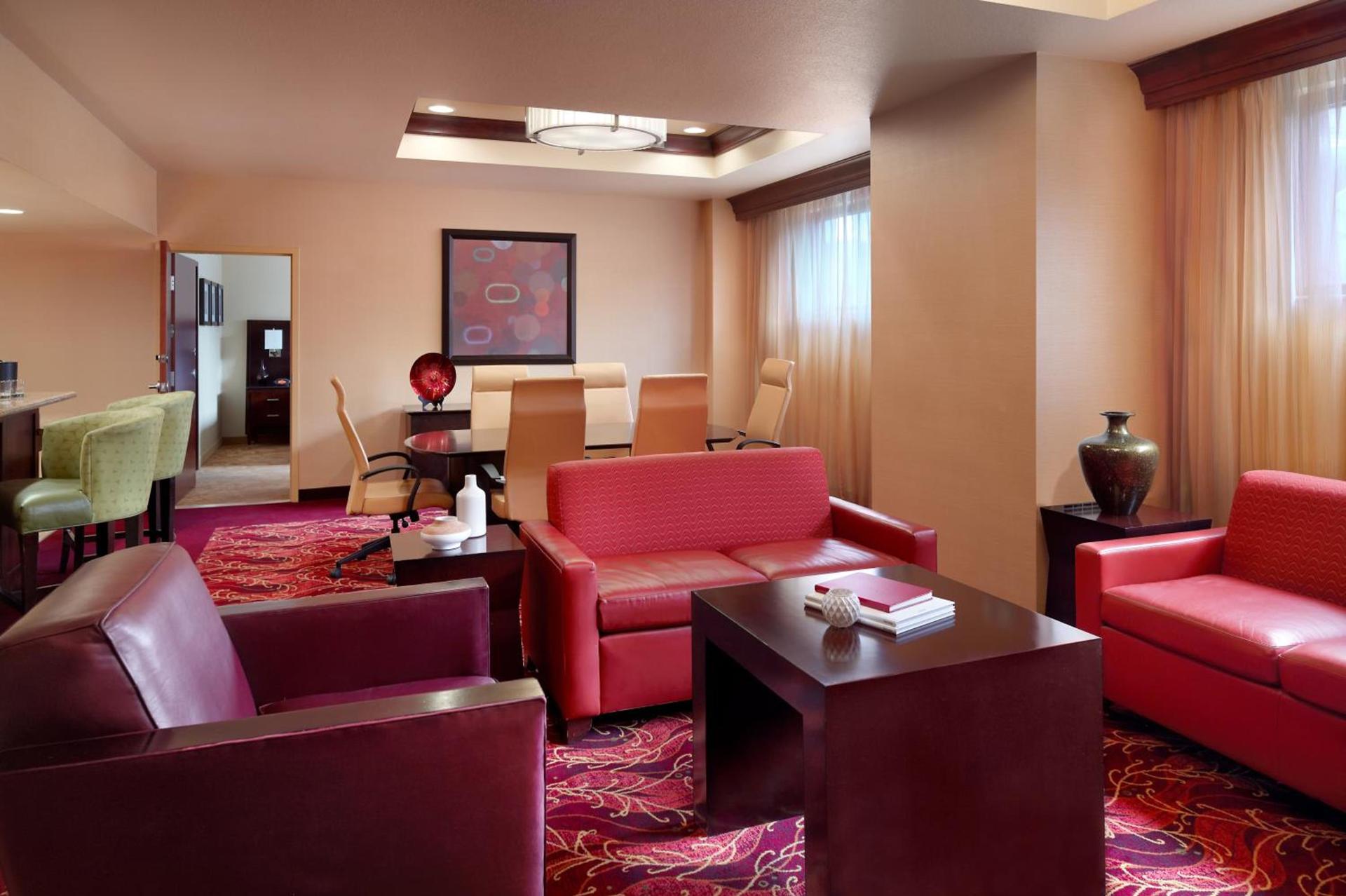 Marriott Bloomington Normal Hotel and Conference Center photo 16