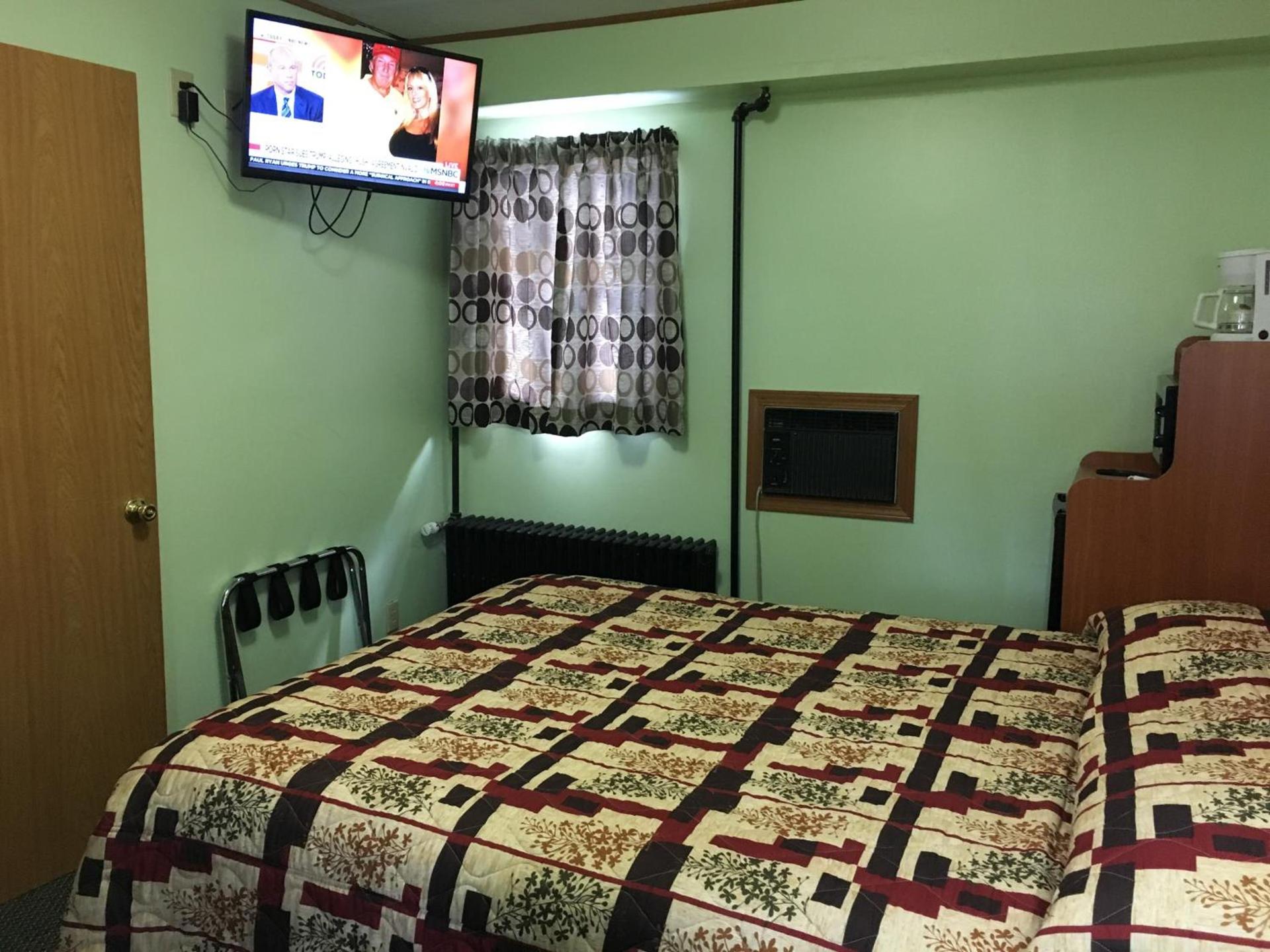 Pine Ridge Motel photo 30