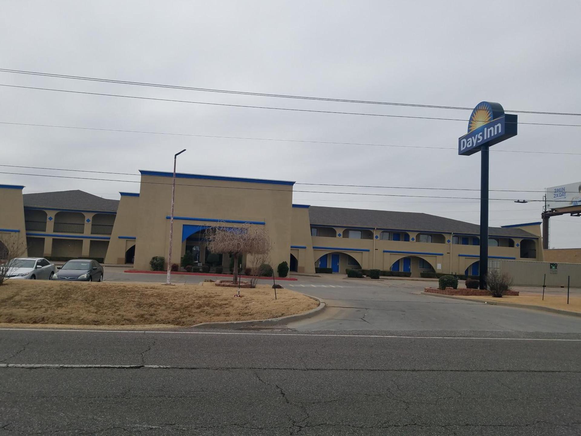 Days Inn by Wyndham Oklahoma City NW Expressway photo 24