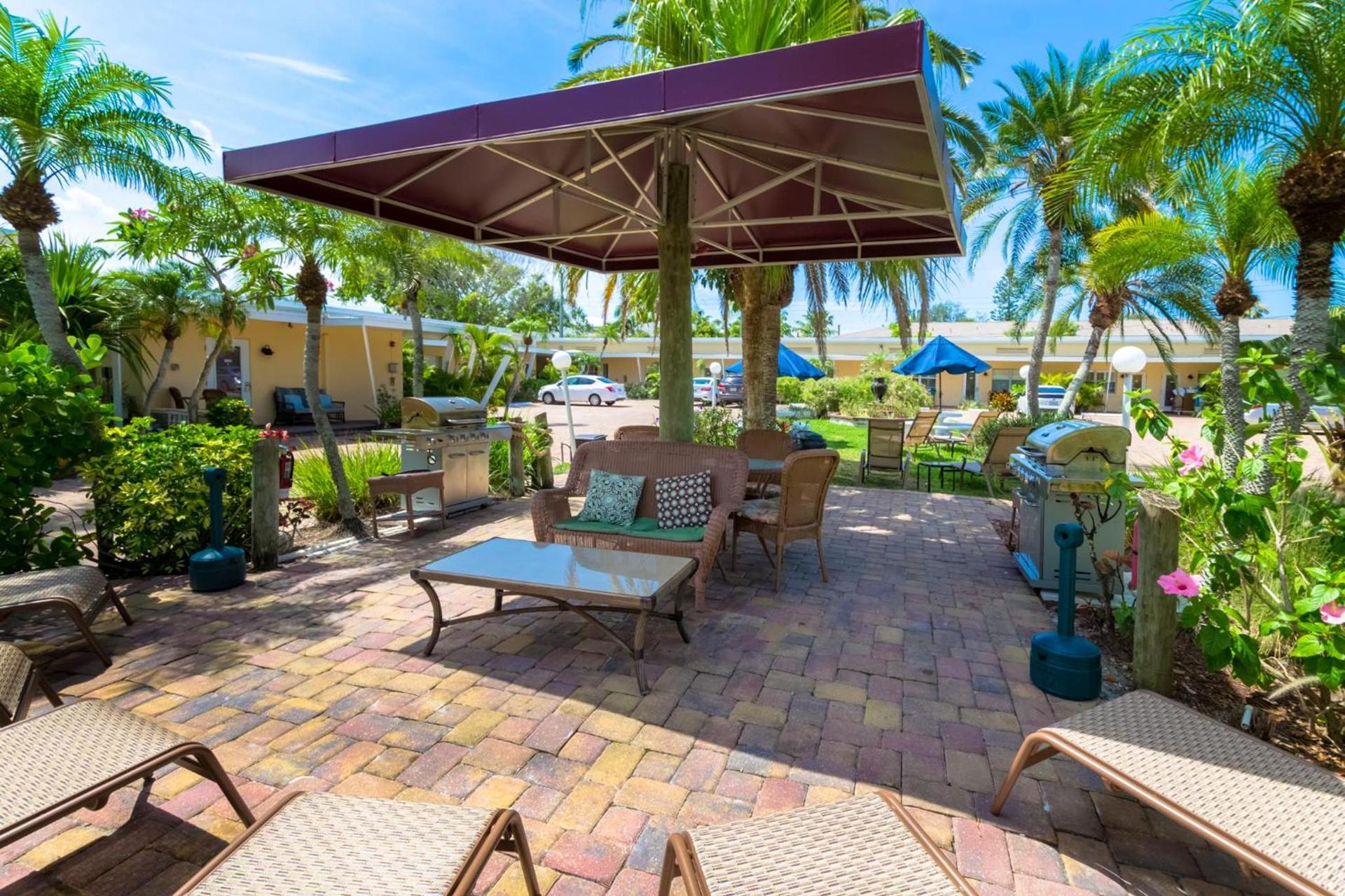 Tropical Beach Resorts - Sarasota photo 52