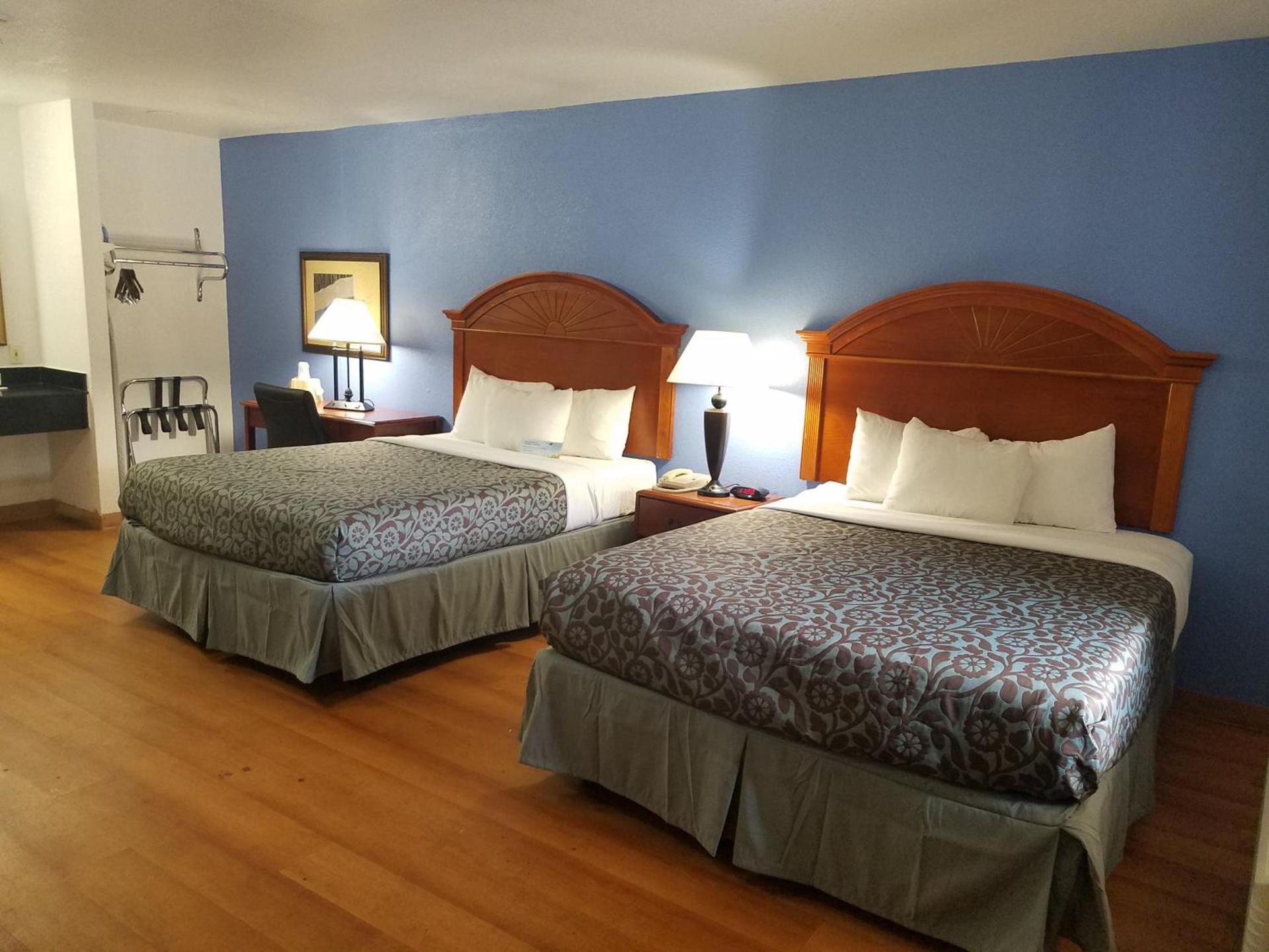 Days Inn by Wyndham Oklahoma City NW Expressway photo 18