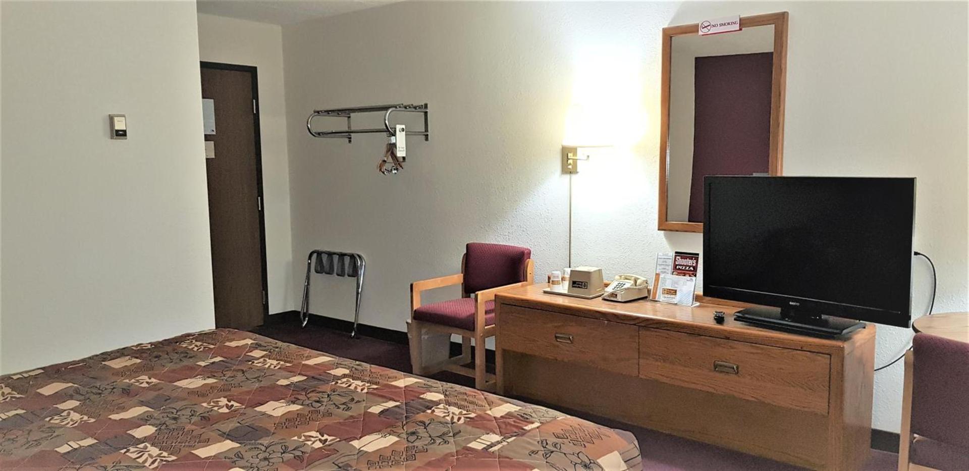 AmeriVu Inn & Suites-Avon photo 9