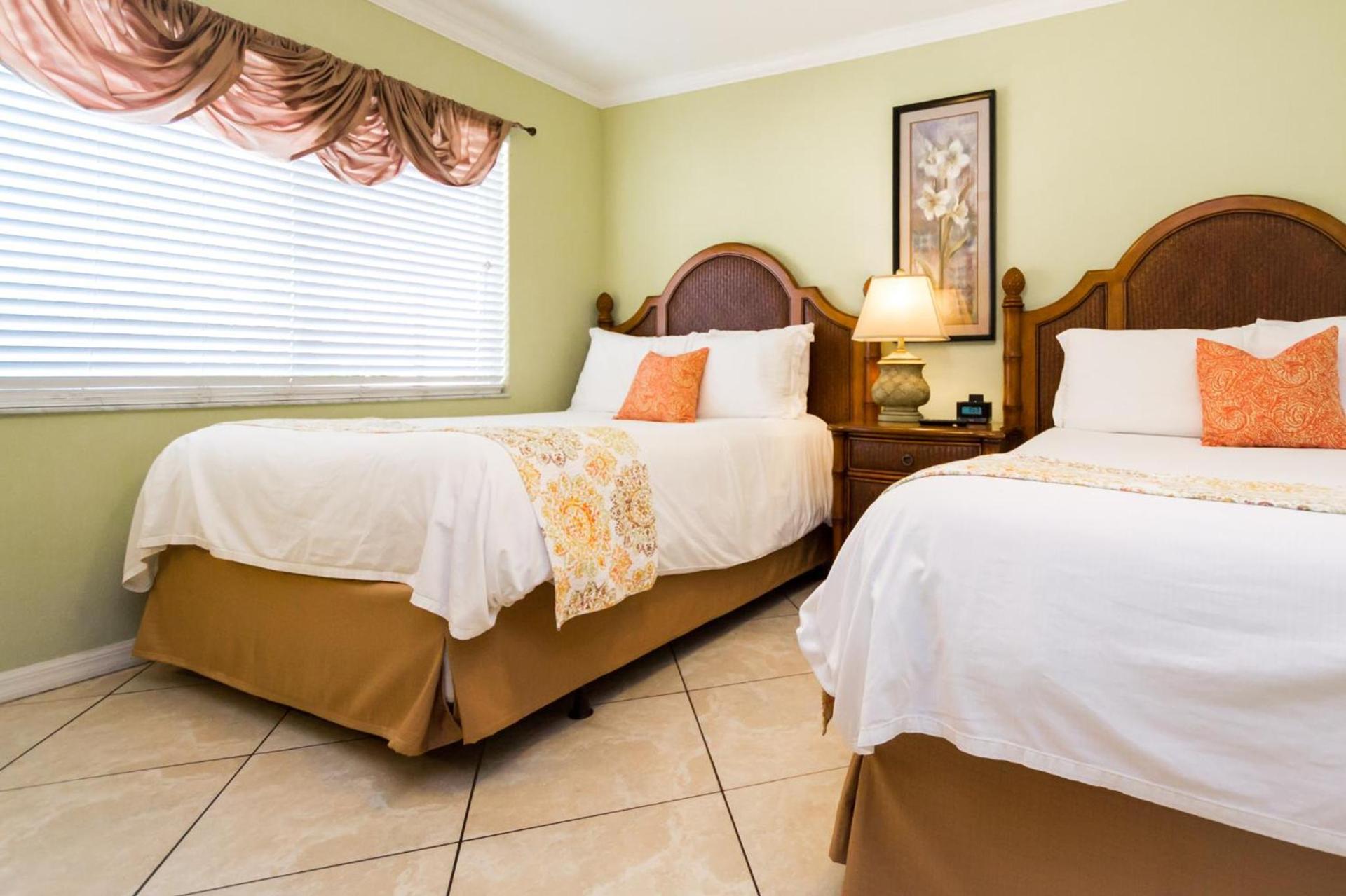 Tropical Beach Resorts - Sarasota photo 83