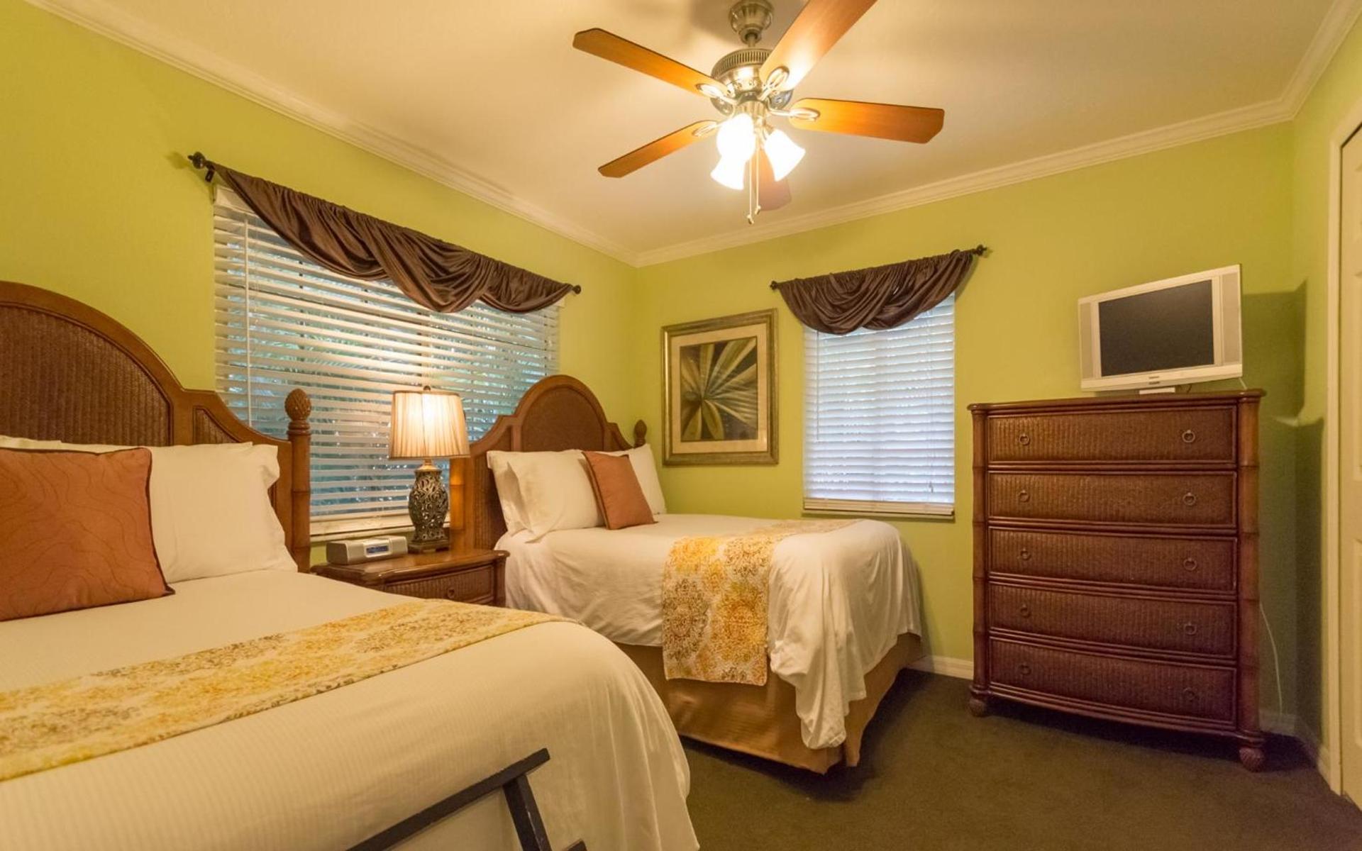 Tropical Beach Resorts - Sarasota photo 21