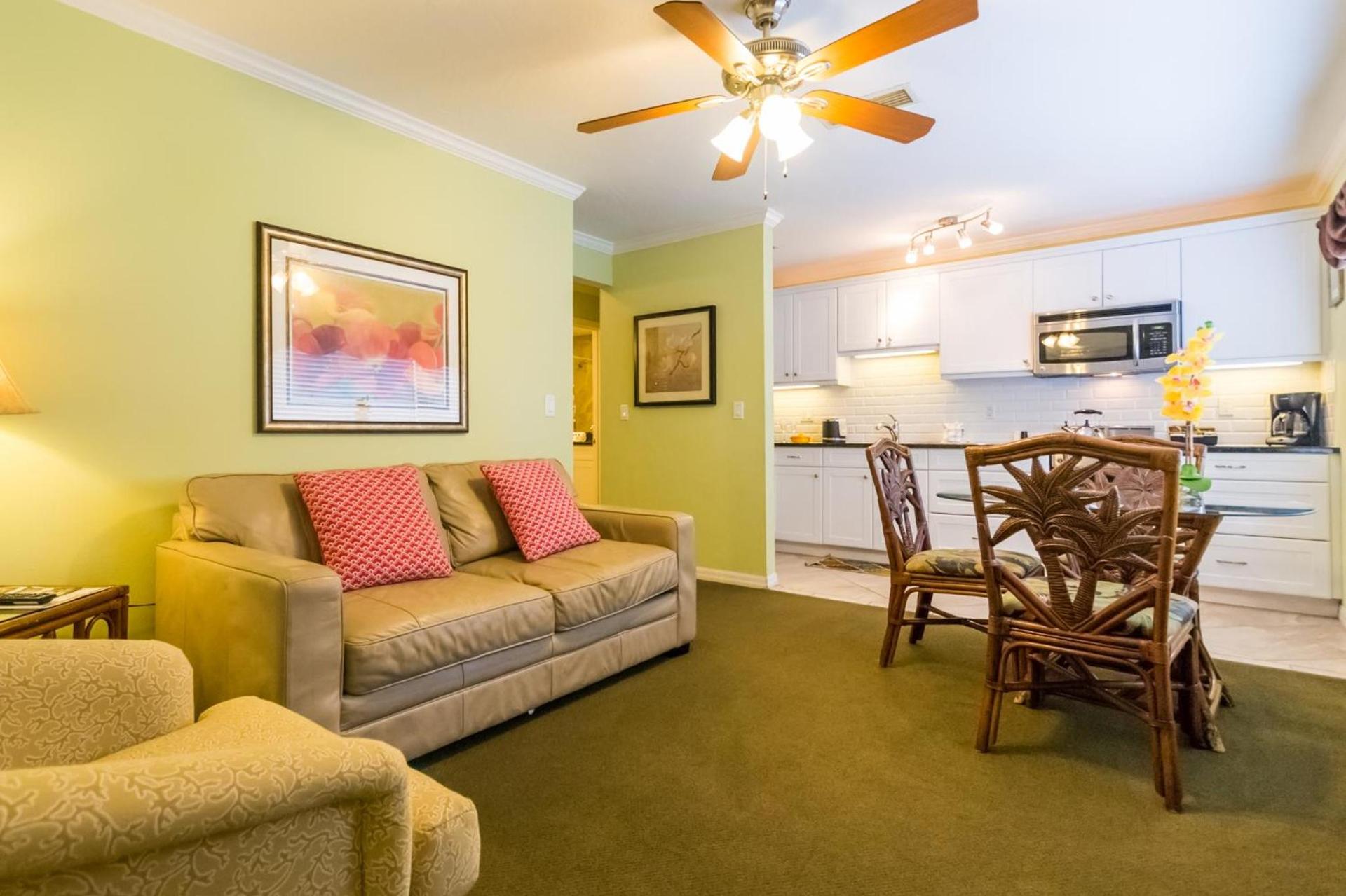 Tropical Beach Resorts - Sarasota photo 27