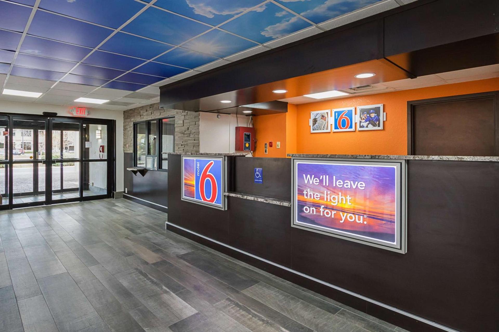 Motel 6-Savannah, GA - Midtown photo 35