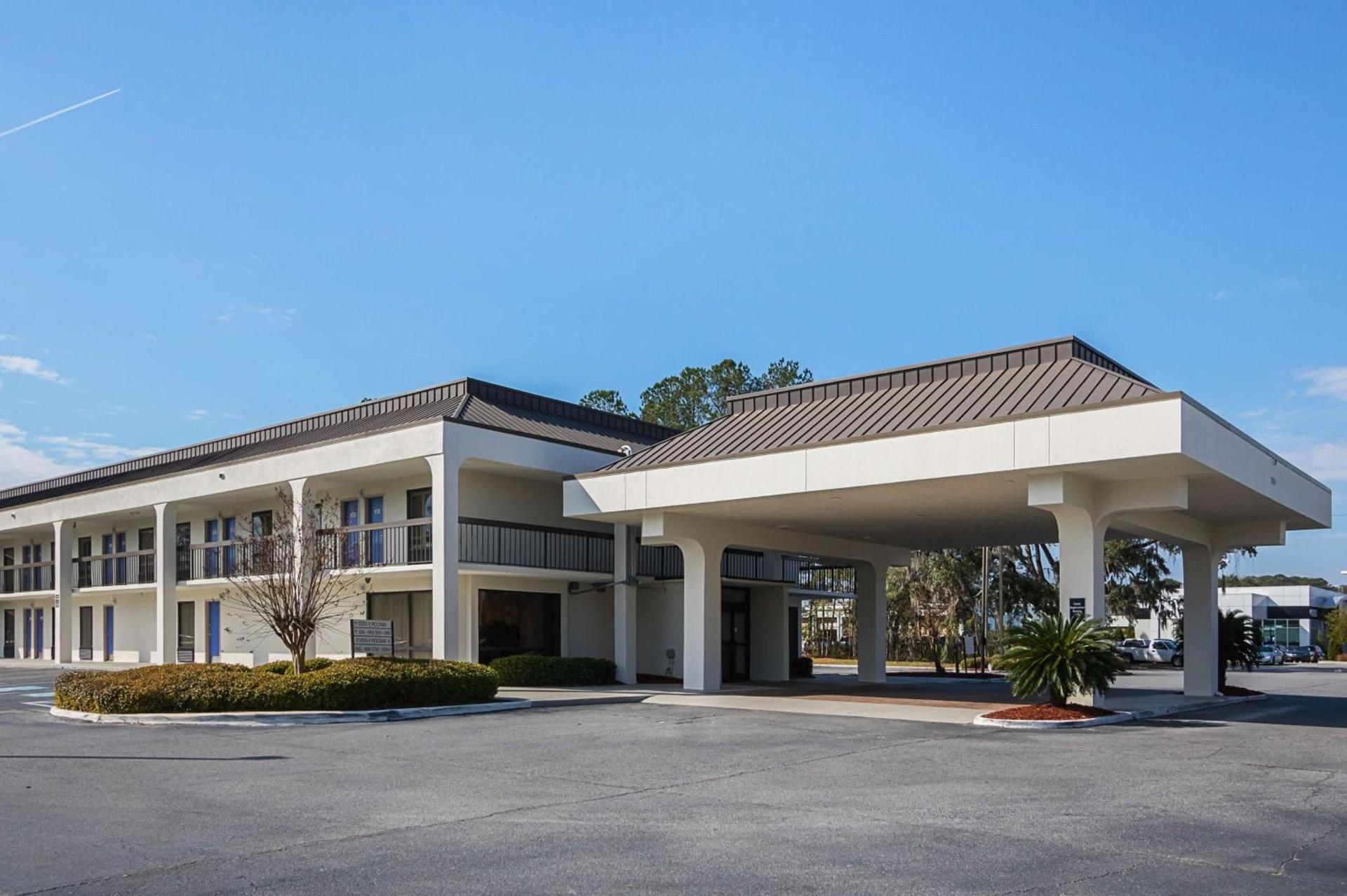 Motel 6-Savannah, GA - Midtown photo 1