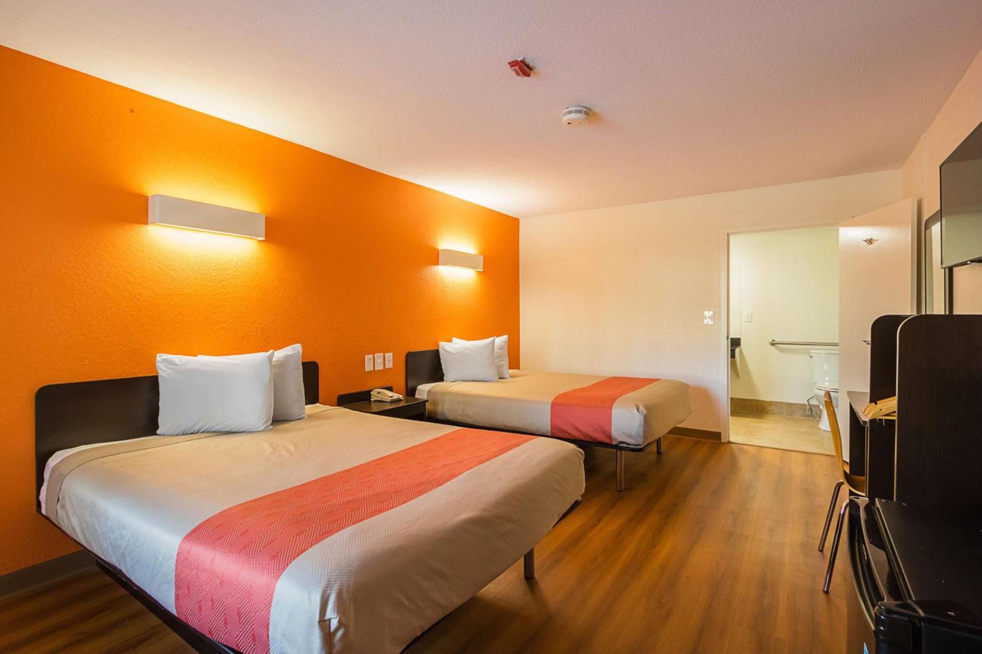 Motel 6-Savannah, GA - Midtown photo 32