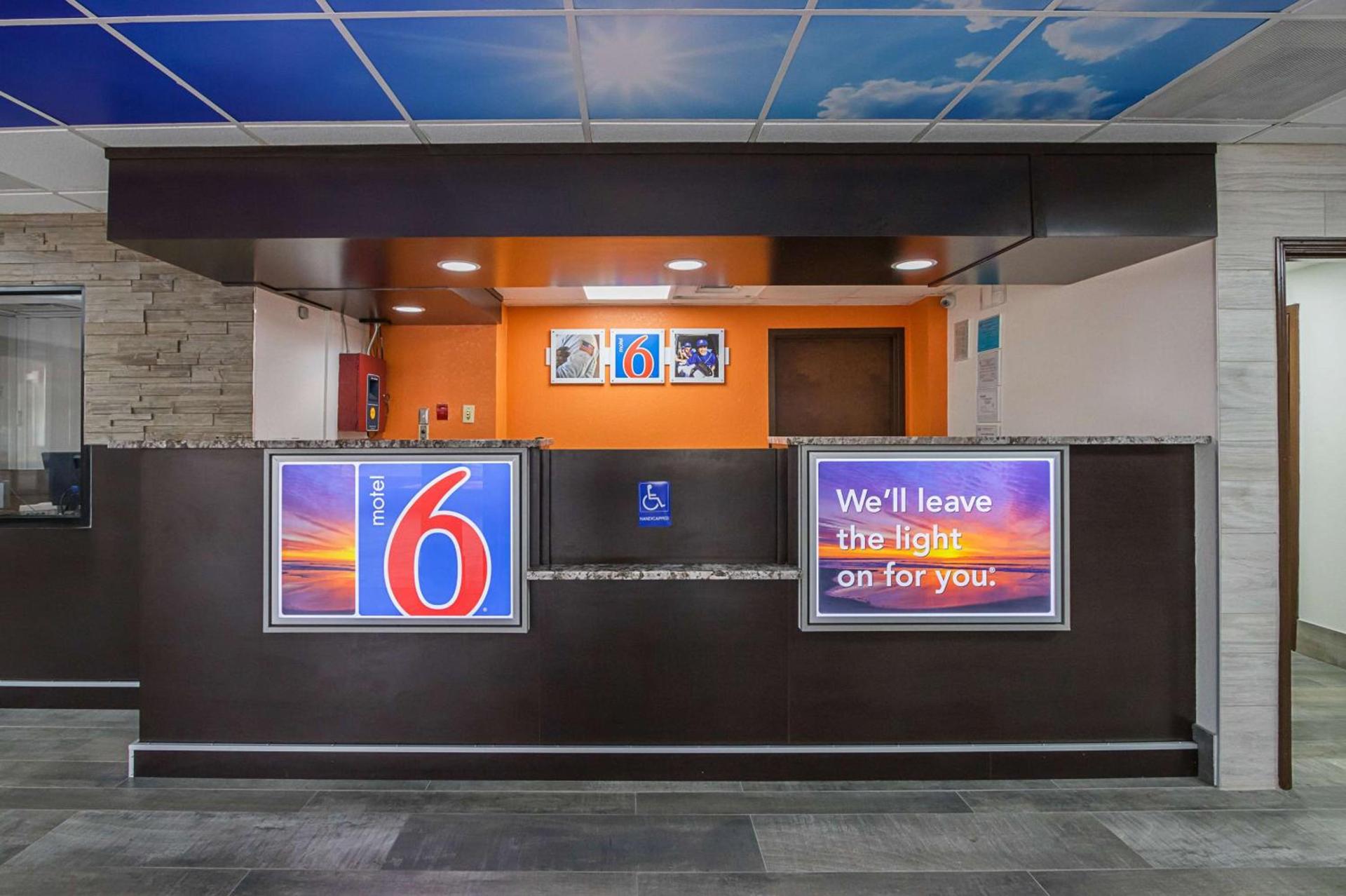 Motel 6-Savannah, GA - Midtown photo 27
