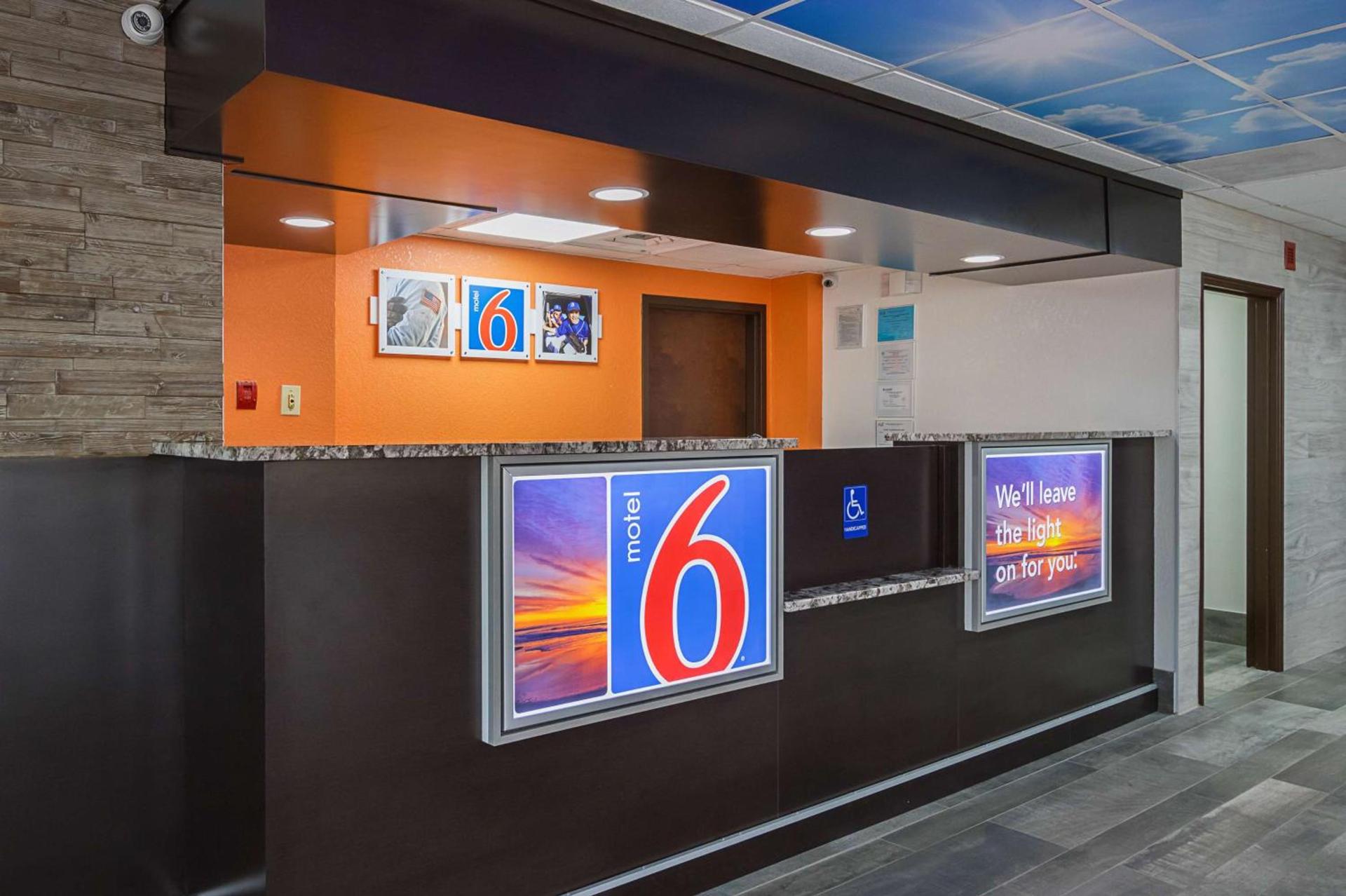 Motel 6-Savannah, GA - Midtown photo 7
