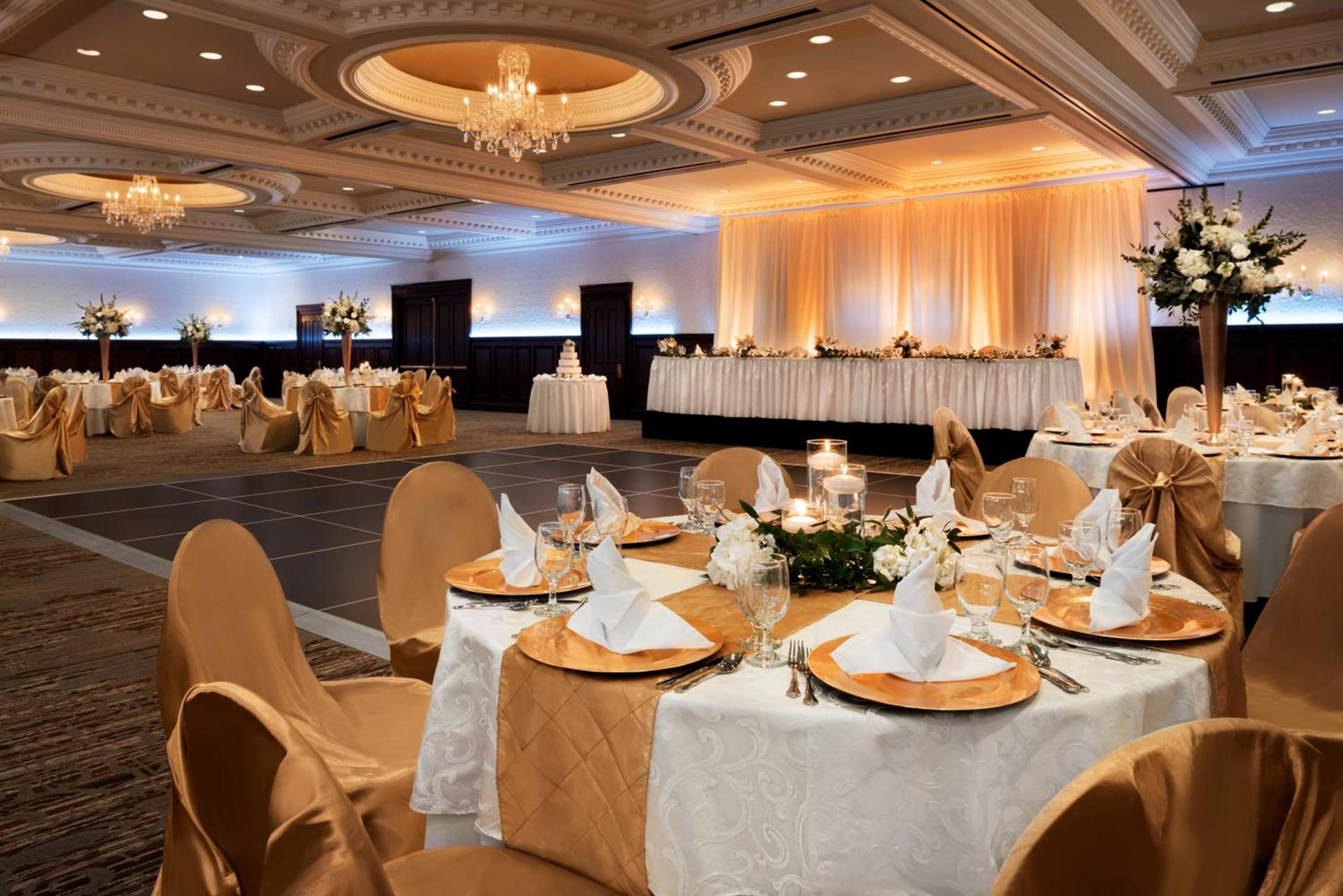 Radisson Hotel Cincinnati Riverfront photo 41