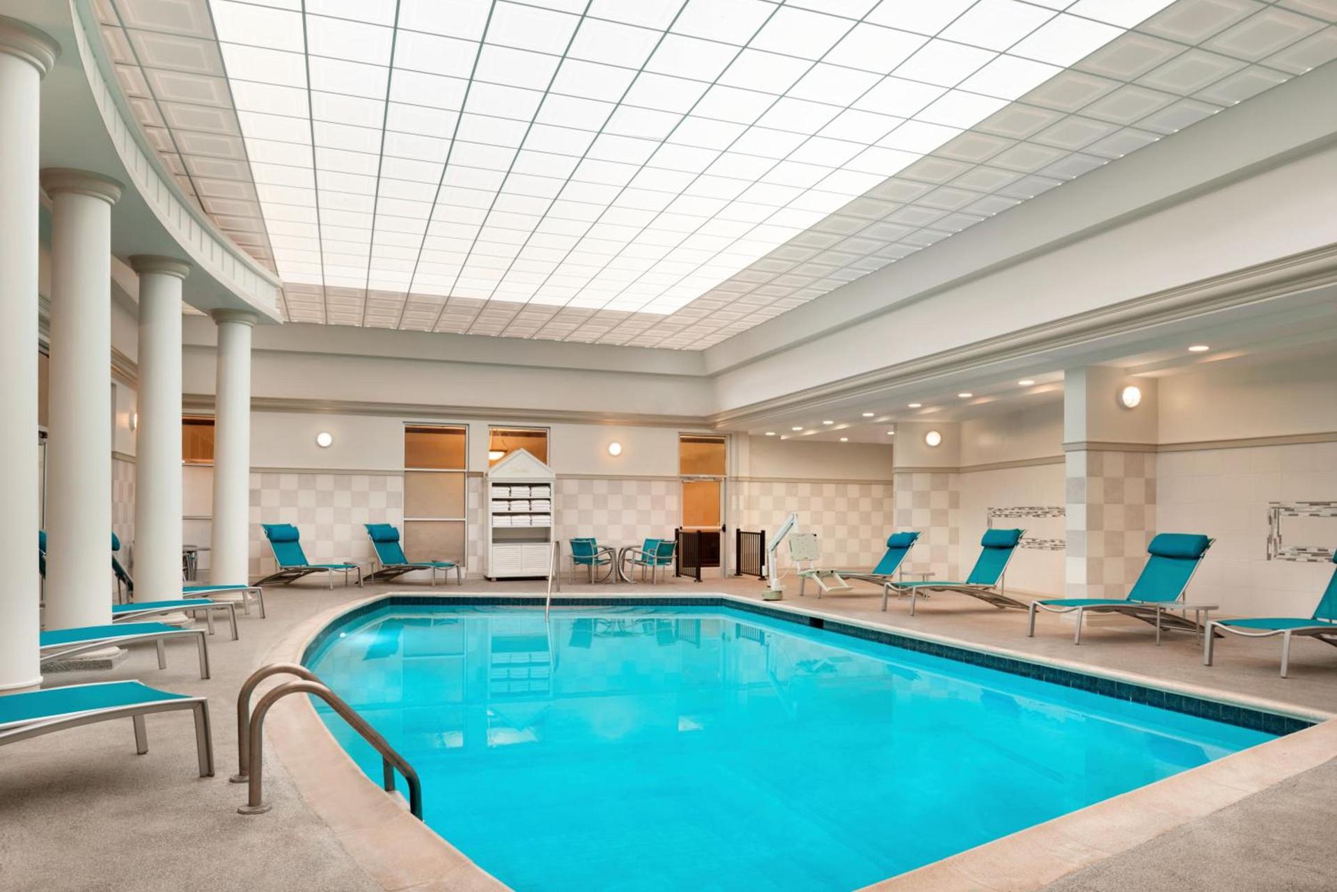Radisson Hotel Cincinnati Riverfront photo 40