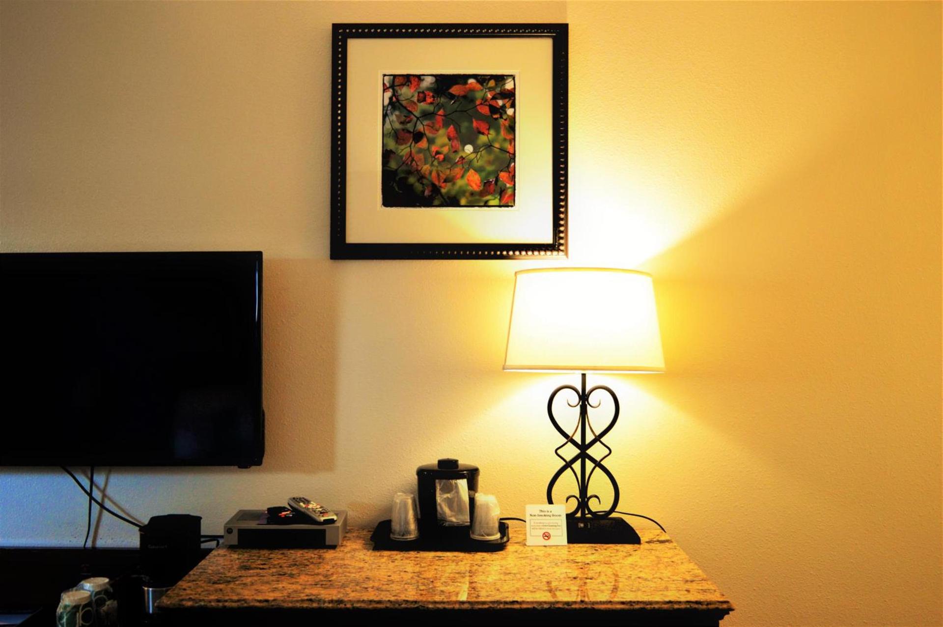 GuestHouse Inn Enumclaw photo 12