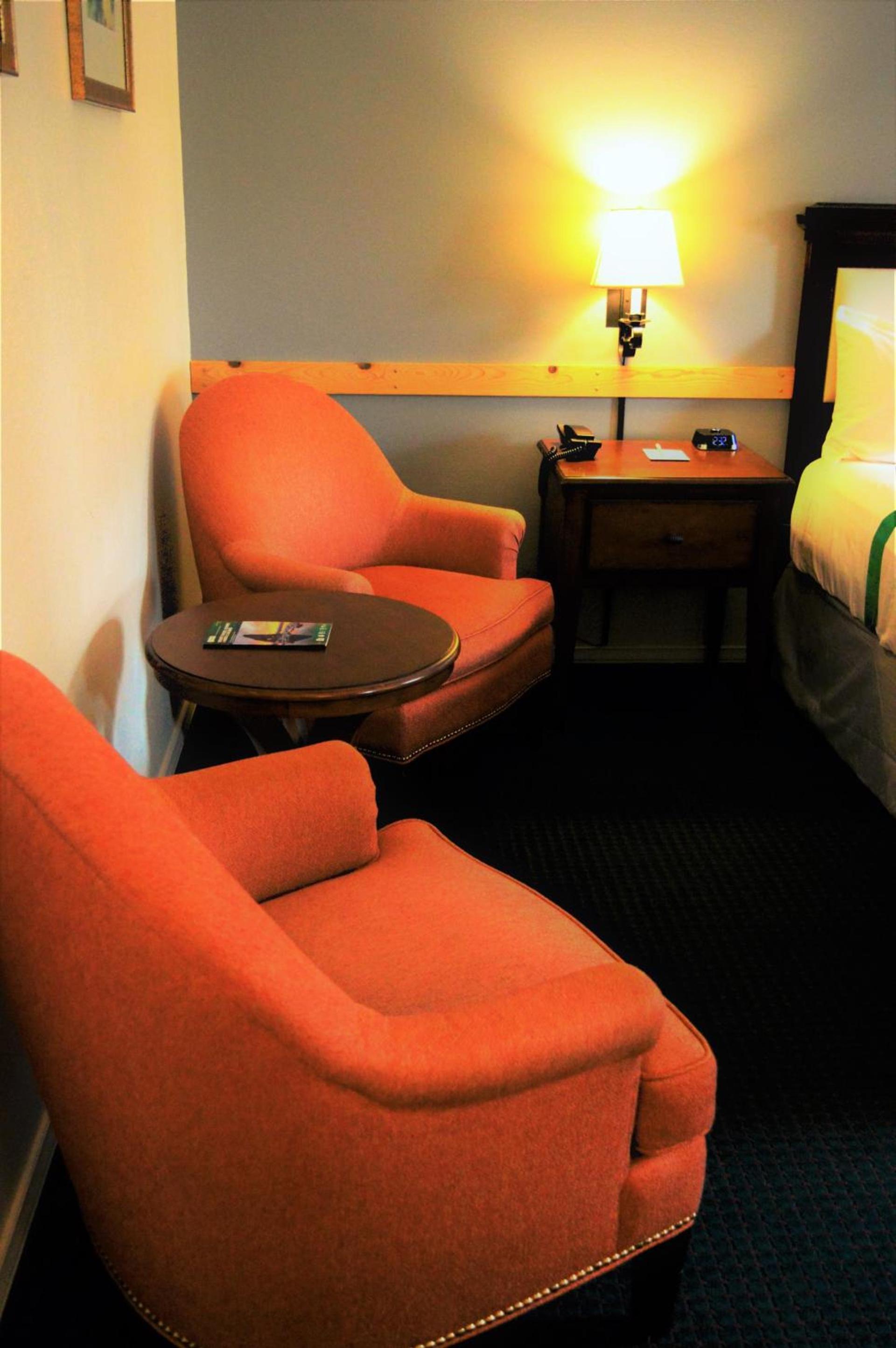 GuestHouse Inn Enumclaw photo 13