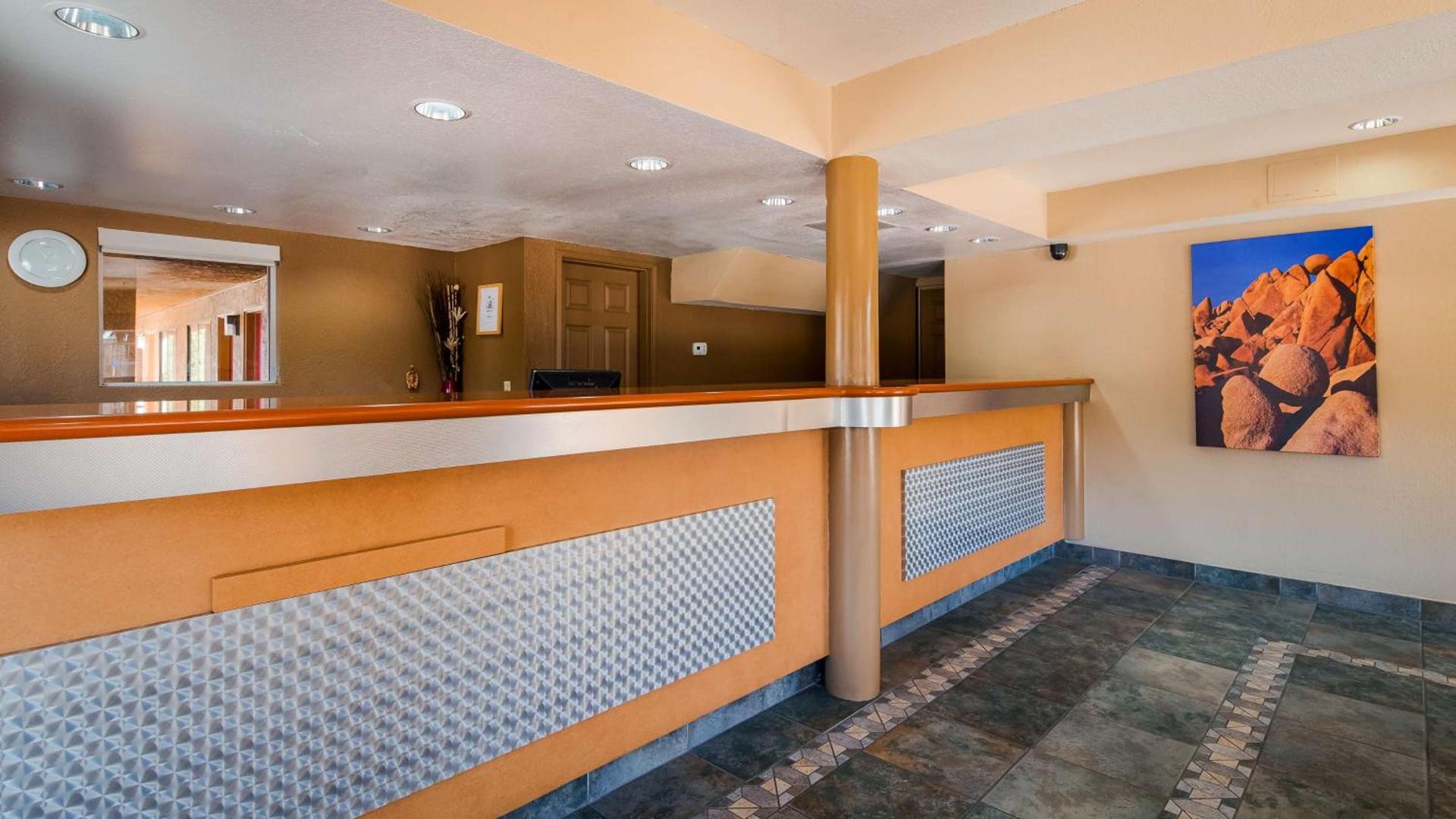 Cajon Pass Inn photo 4