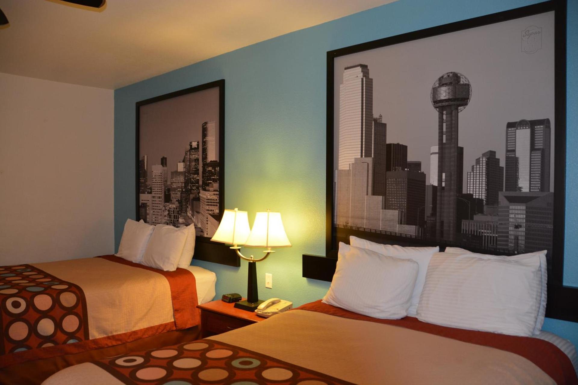 Super 8 by Wyndham Austin/Airport South photo 25