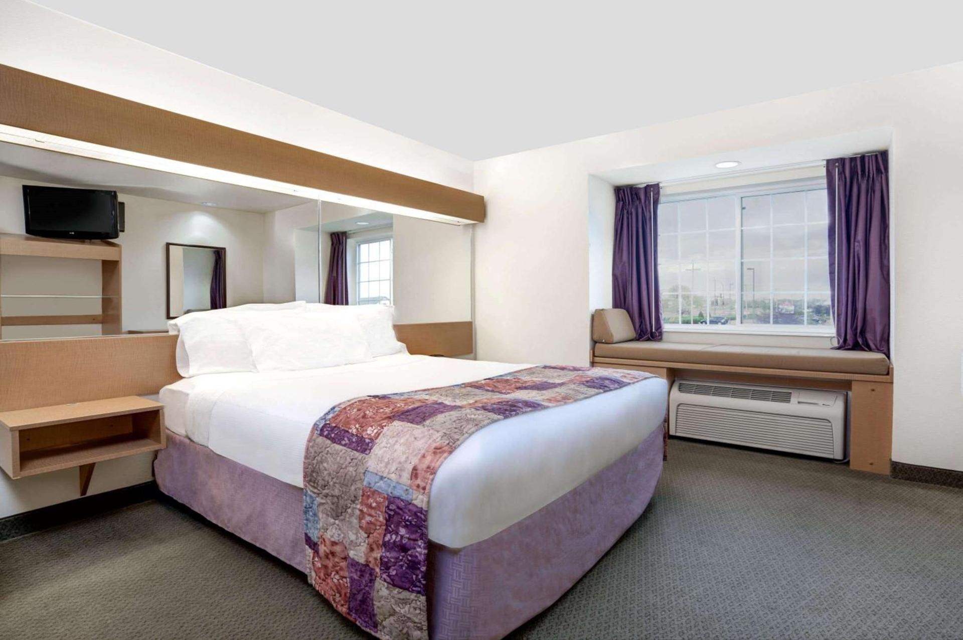 Microtel Inn & Suites by Wyndham Mankato photo 30