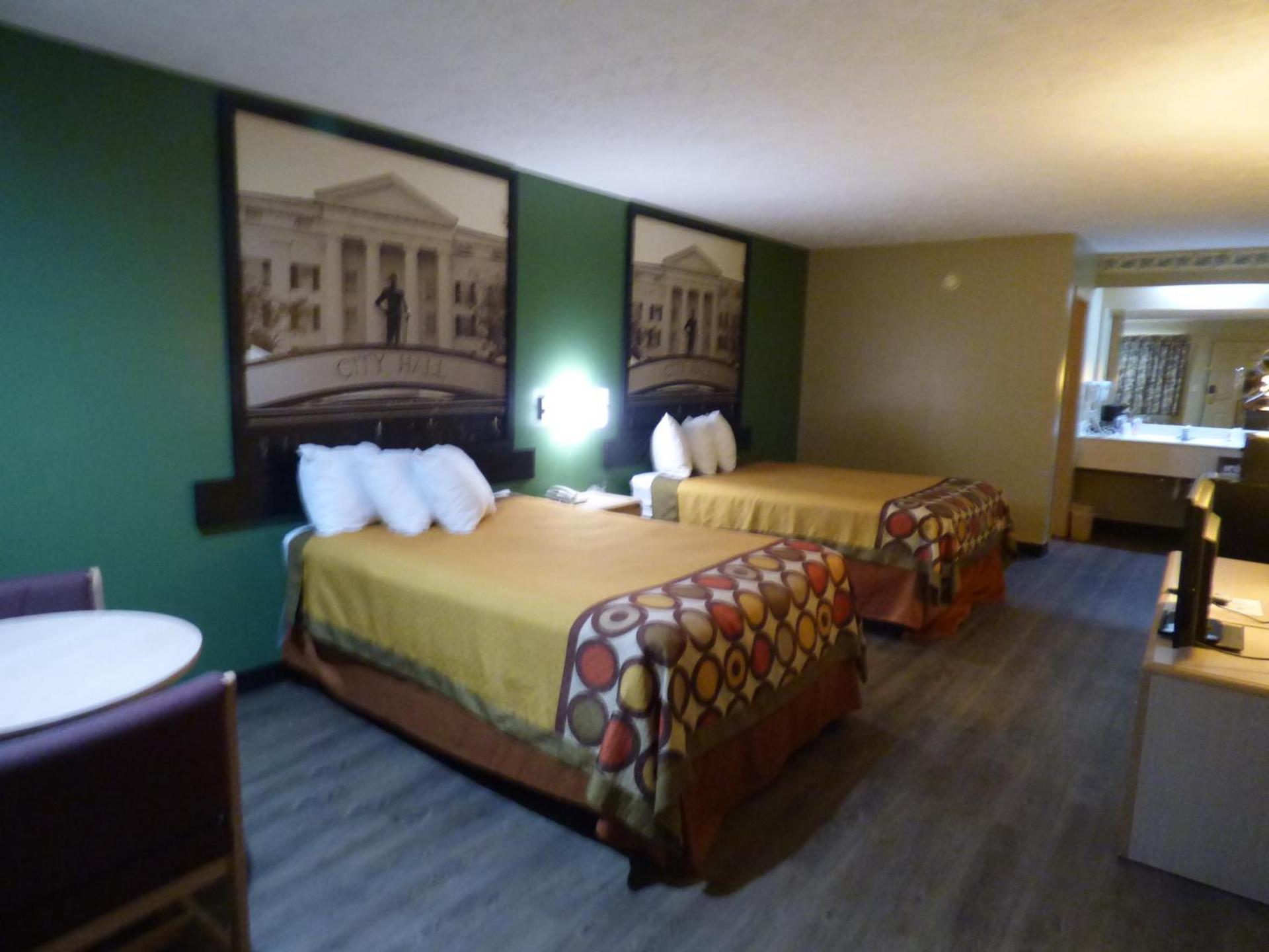 Super 8 by Wyndham Kosciusko photo 17