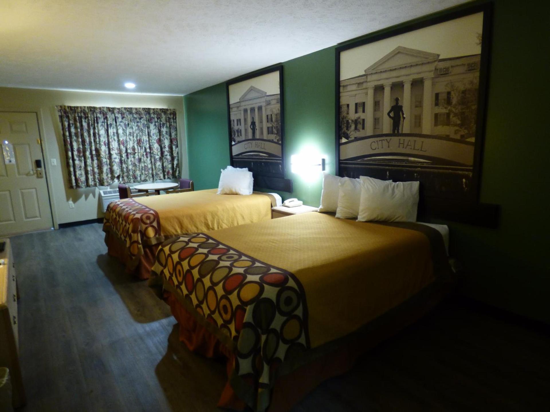 Super 8 by Wyndham Kosciusko photo 23