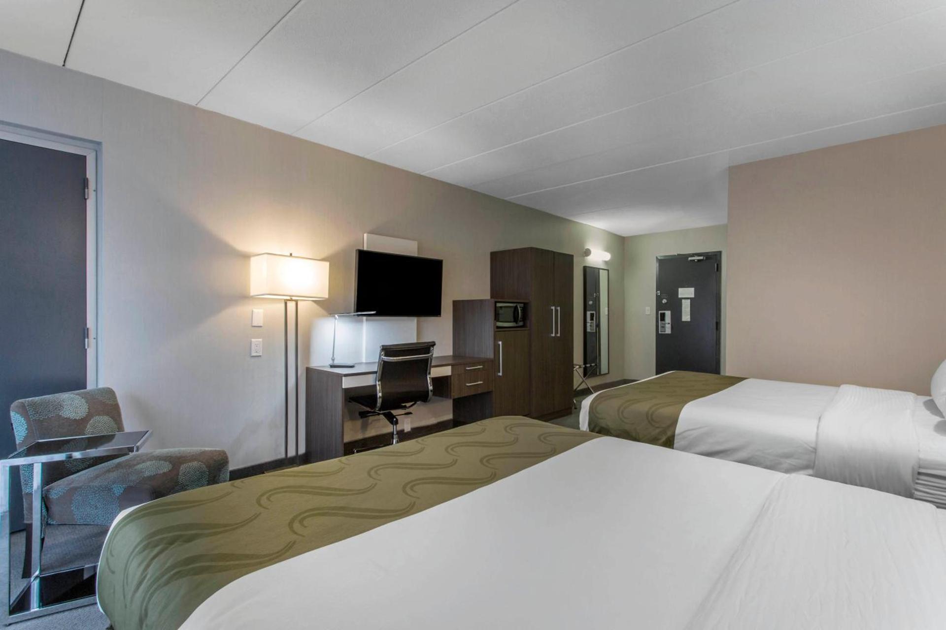 Quality Inn West Springfield photo 24