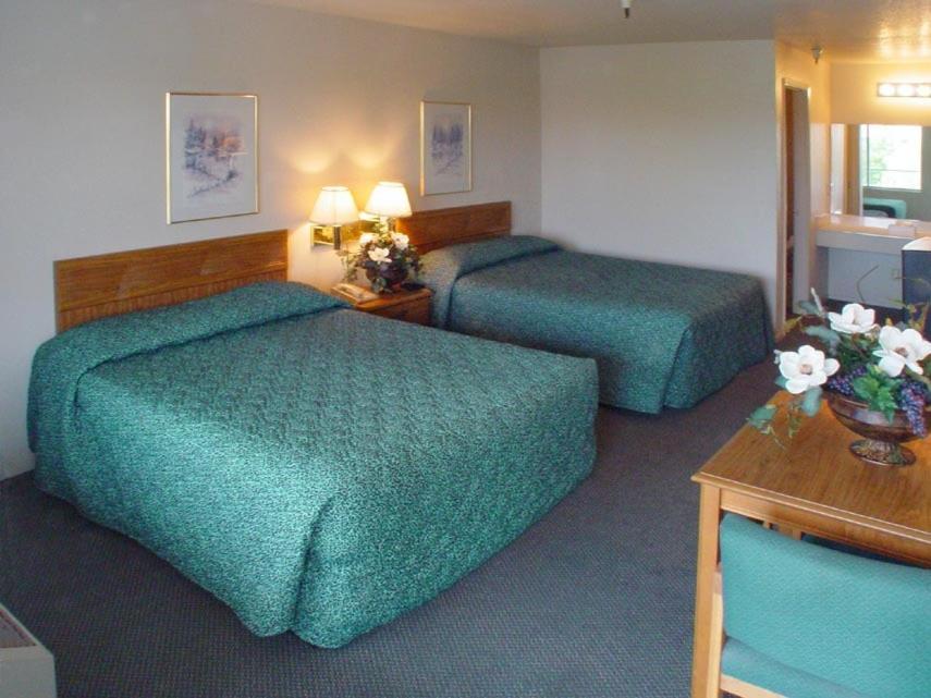 Applegate Inn photo 23