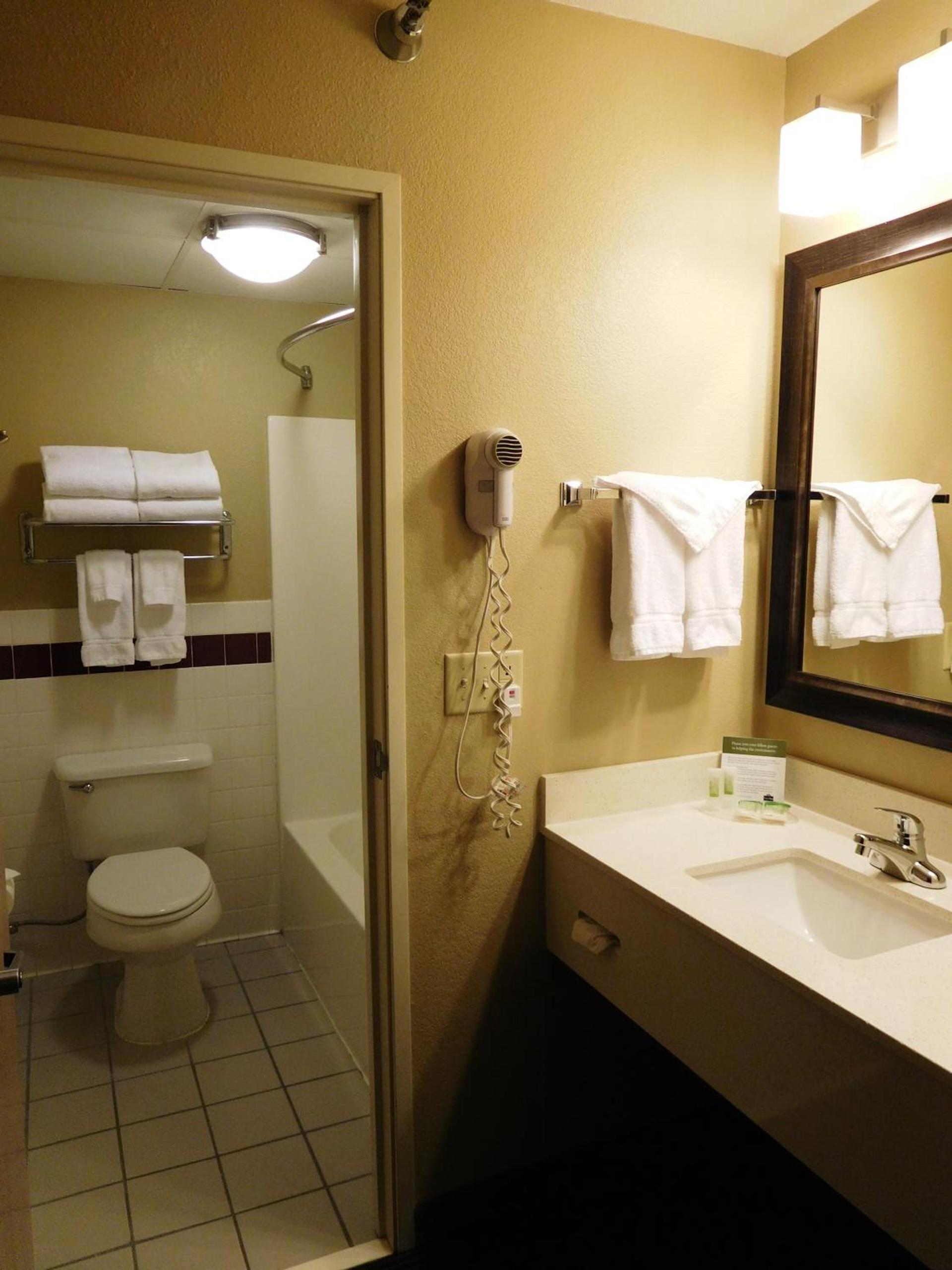 AmericInn by Wyndham Okoboji photo 27