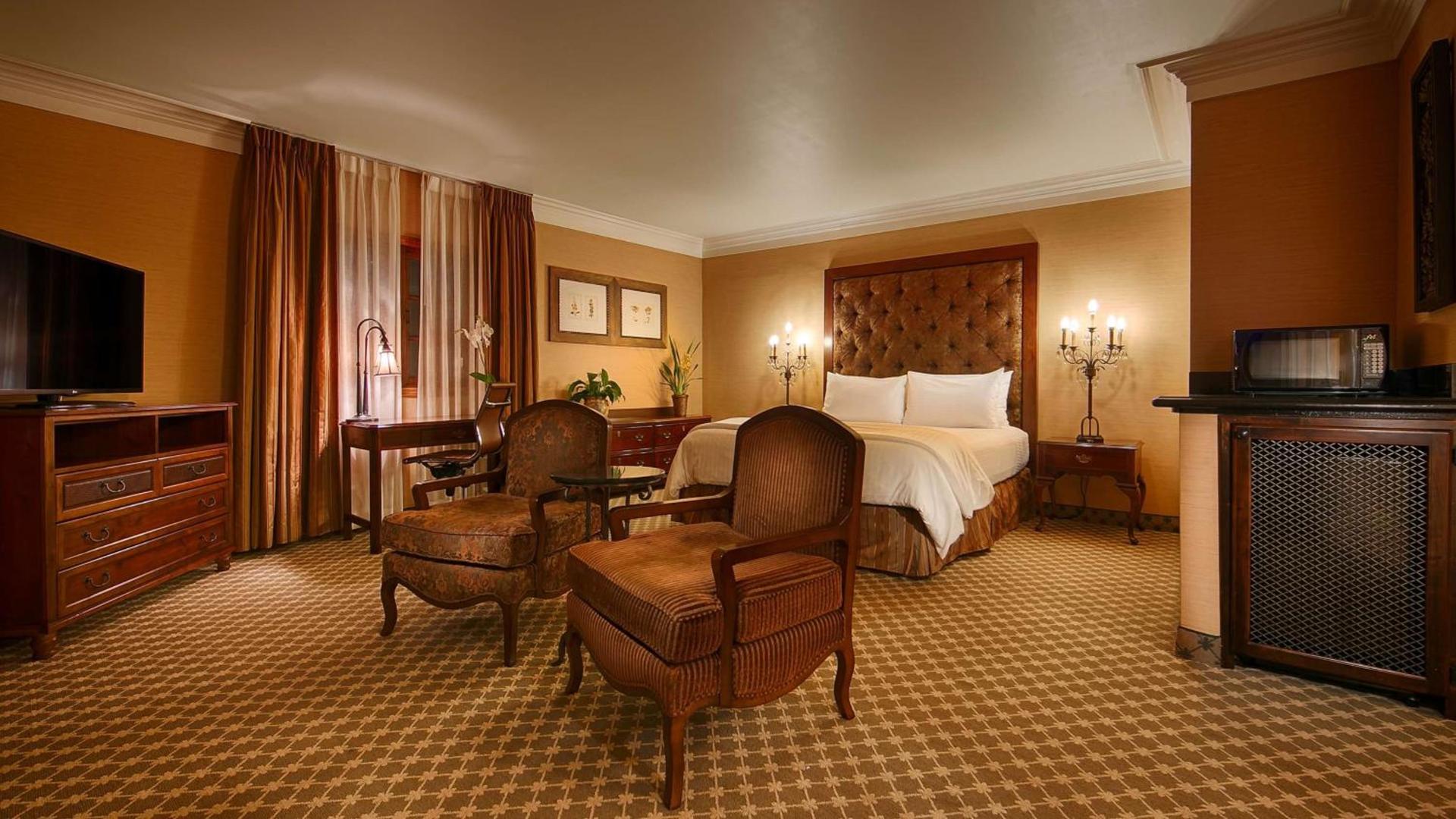 Best Western Plus Sunset Plaza Hotel photo 4
