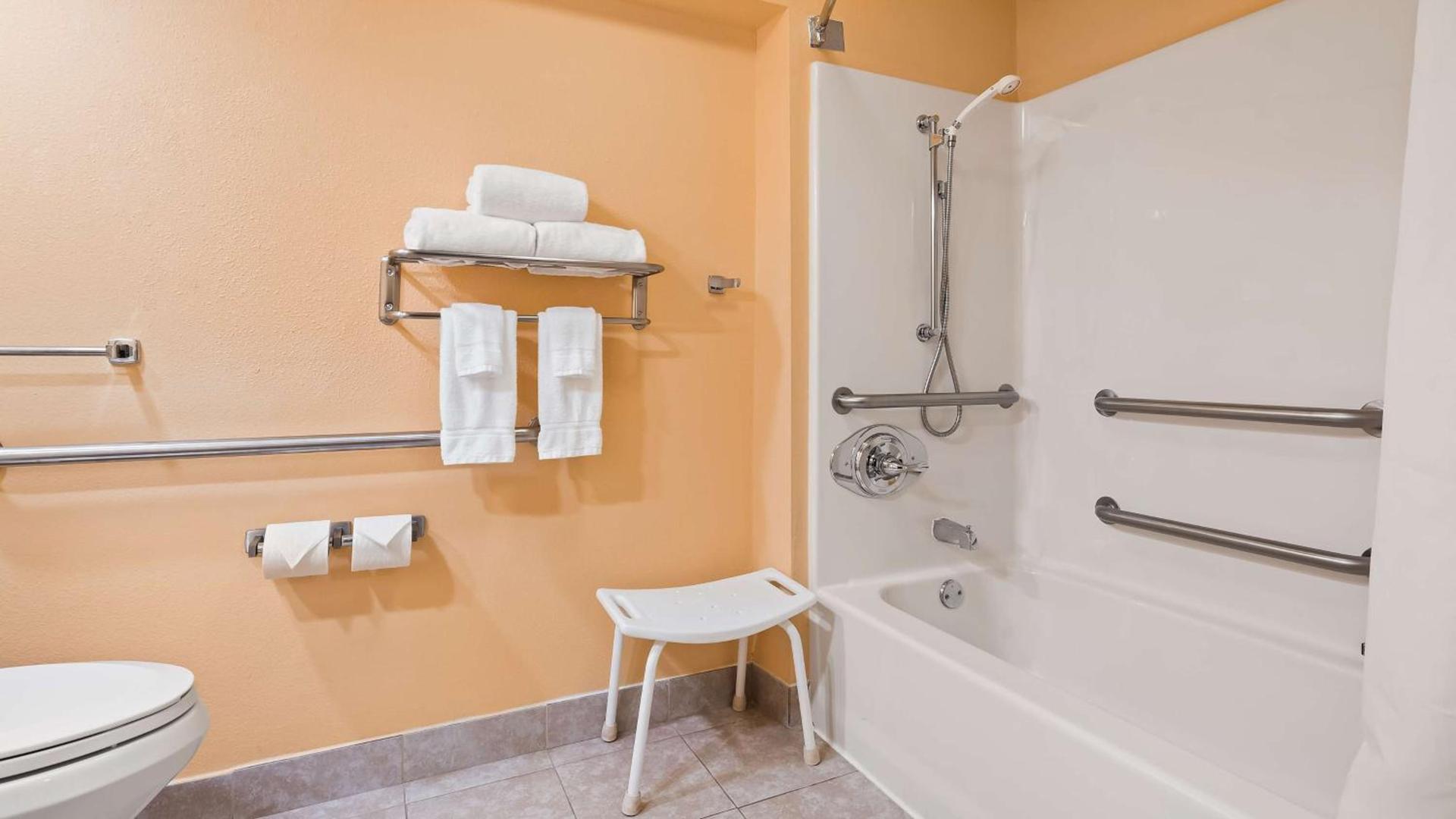 Best Western Milton Inn photo 18