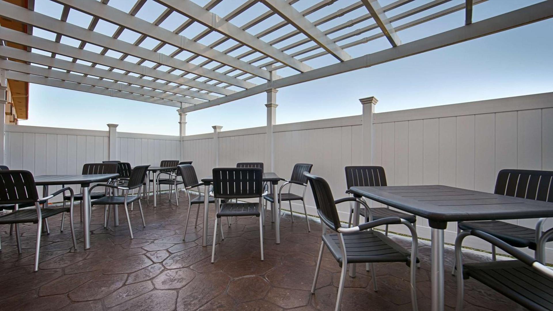 Best Western Antelope Inn & Suites photo 44