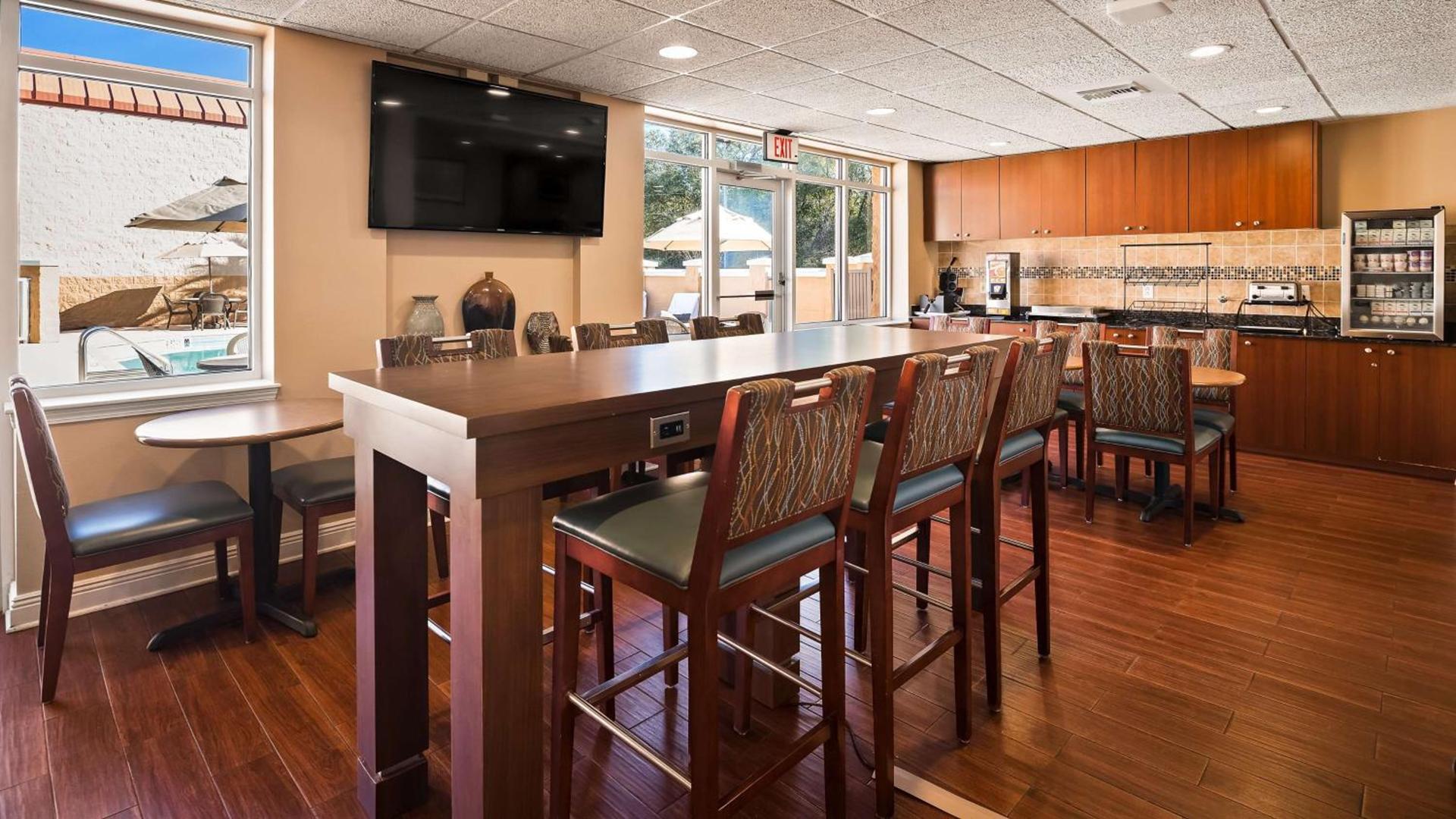 Best Western Milton Inn photo 13