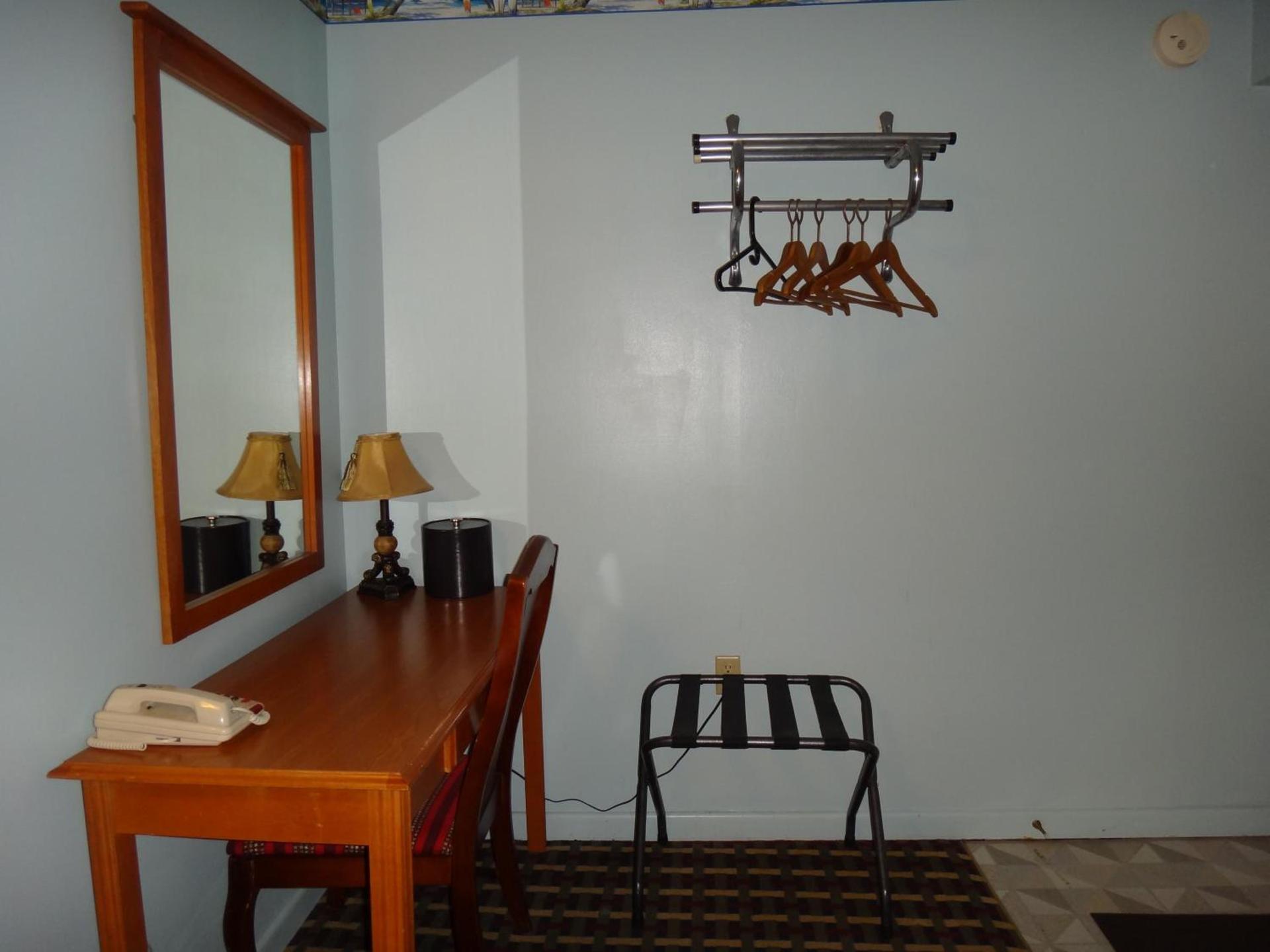 Pine Ridge Motel photo 10
