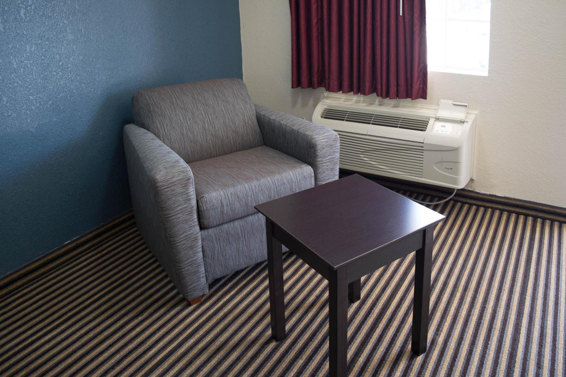 Countryside Inn photo 2