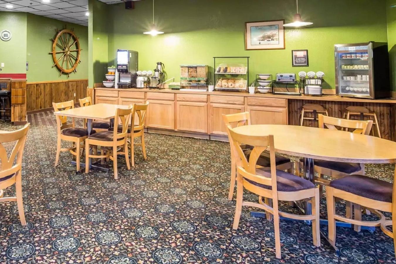 Quality Inn Kodiak photo 17