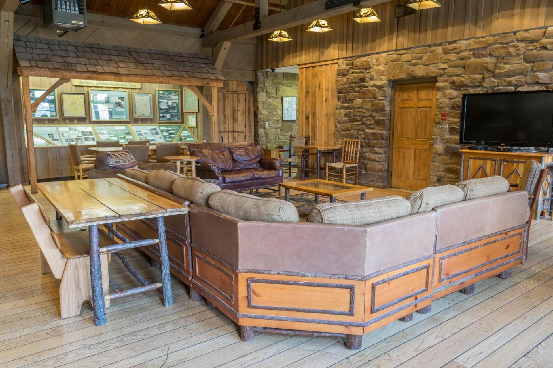Abe Martin Lodge & Cabins photo 19